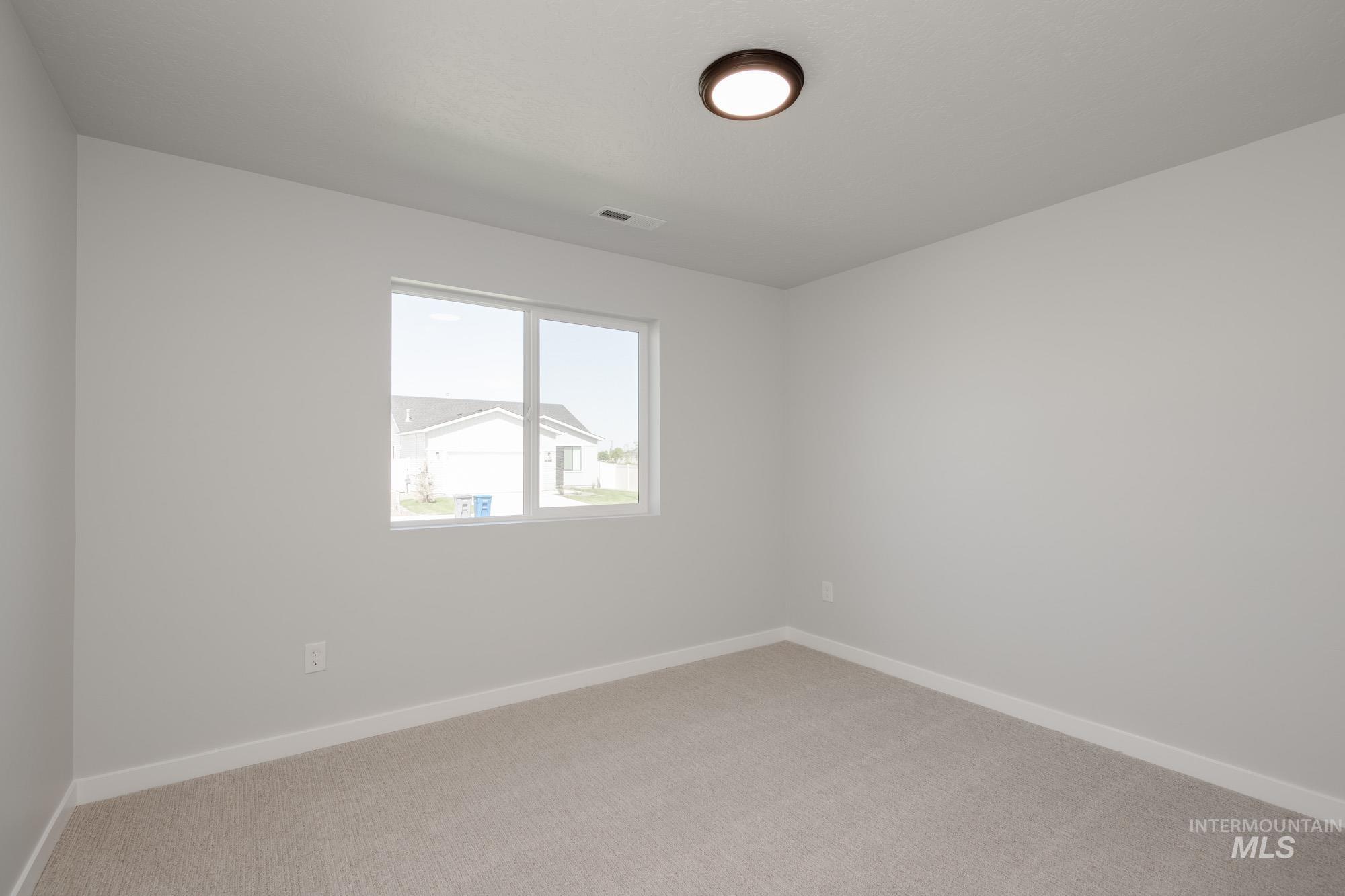 13342 Cut St Property Photo 14