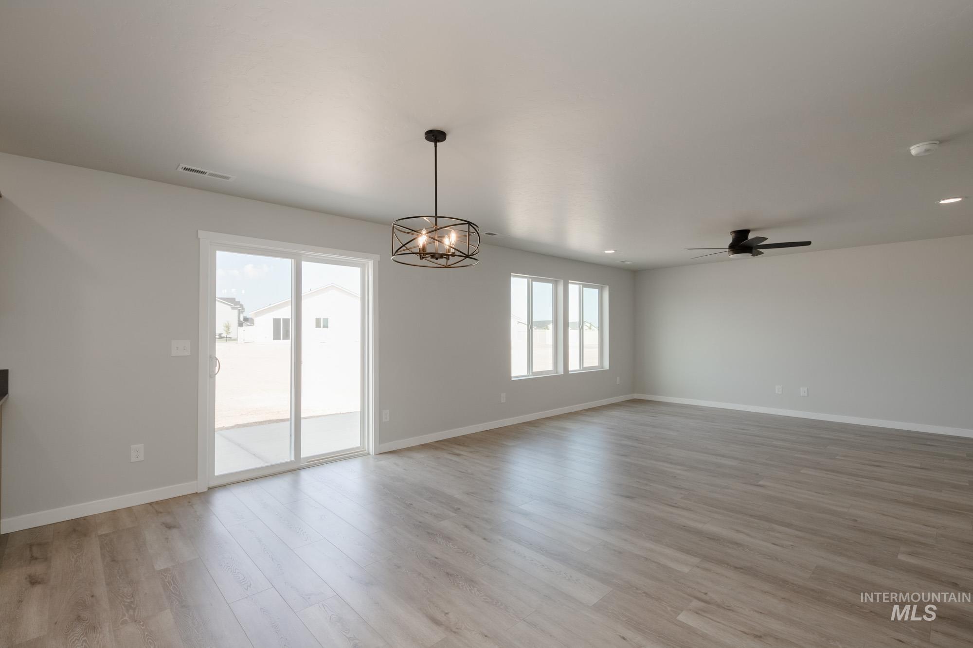 16271 Backfill Pl Property Photo 10