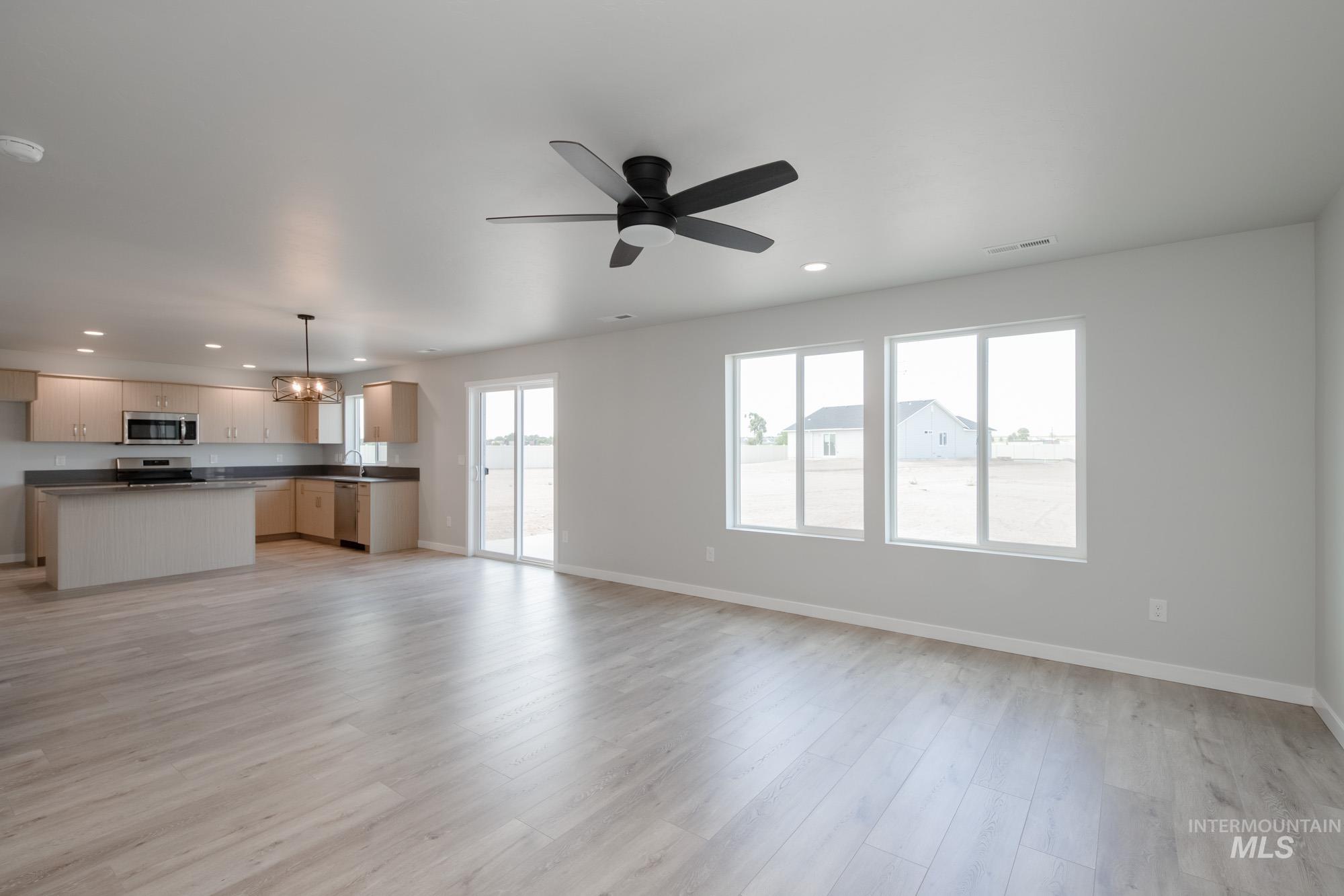 16271 Backfill Pl Property Photo 11