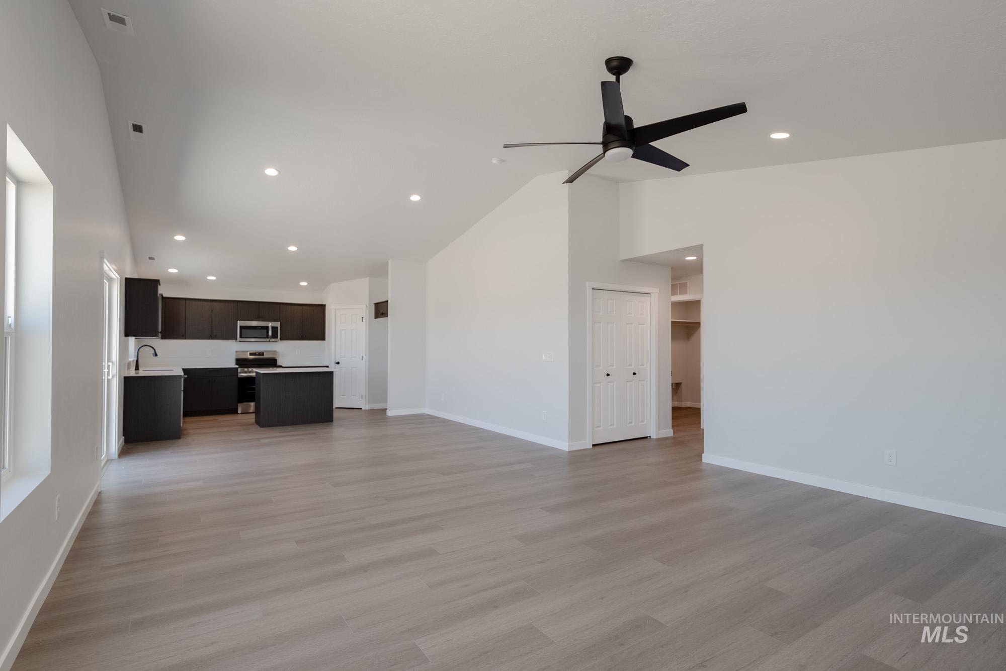 16290 Backfill Pl Property Photo 10