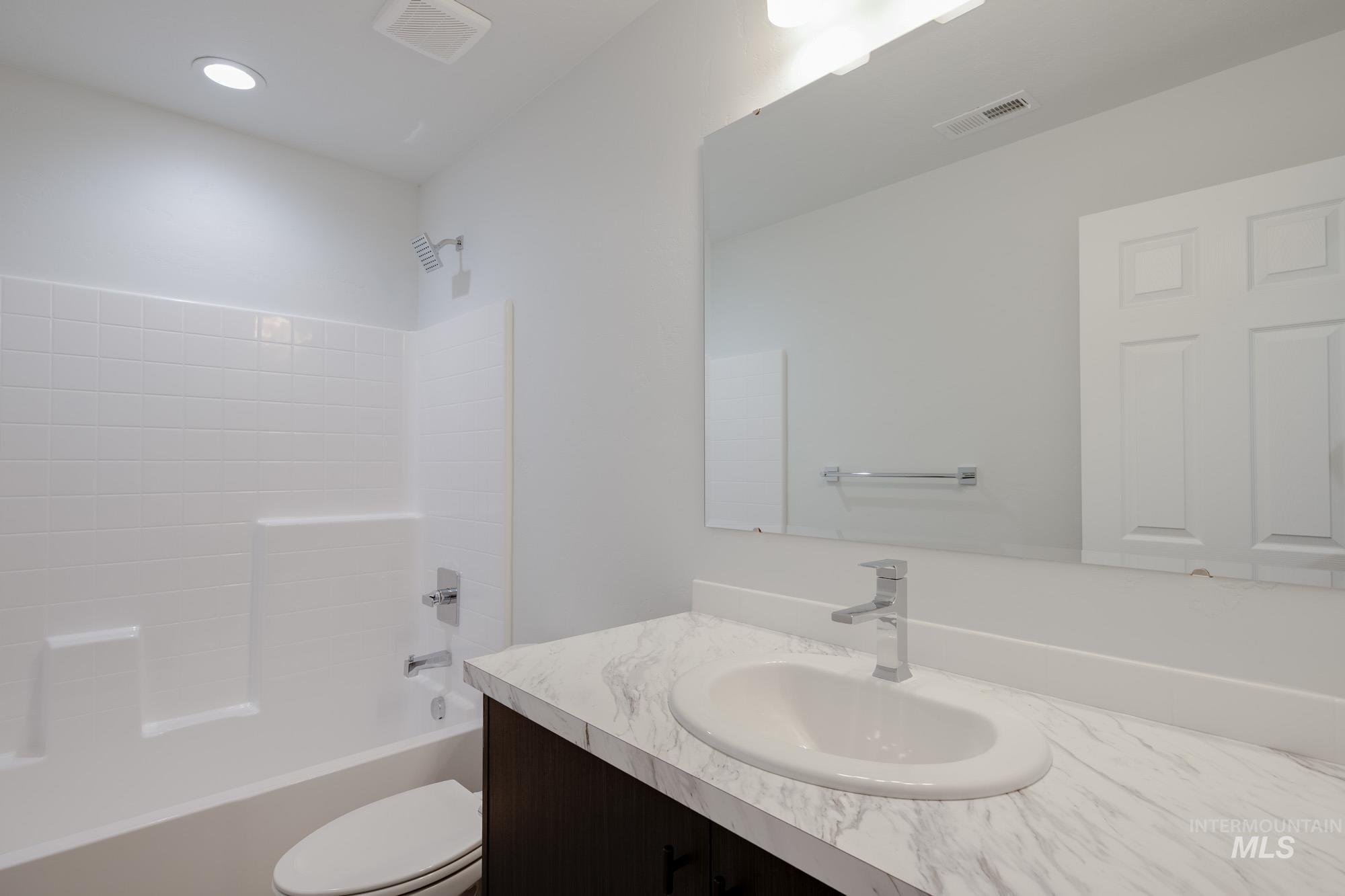 16290 Backfill Pl Property Photo 15