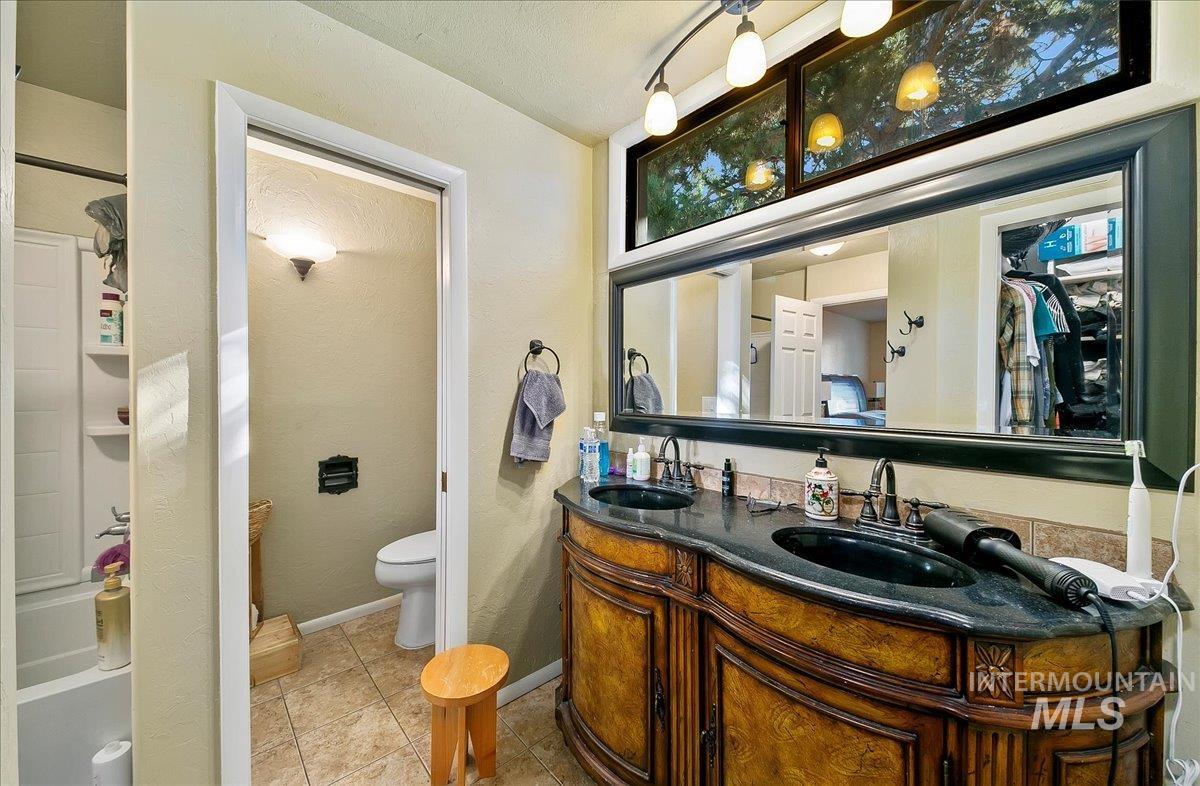 1857 S Tuesday Ln Property Photo 15