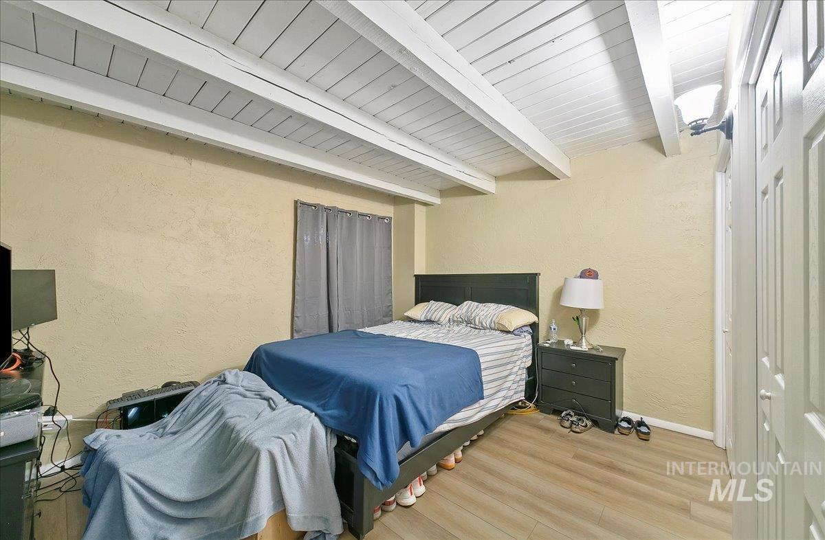 1857 S Tuesday Ln Property Photo 23