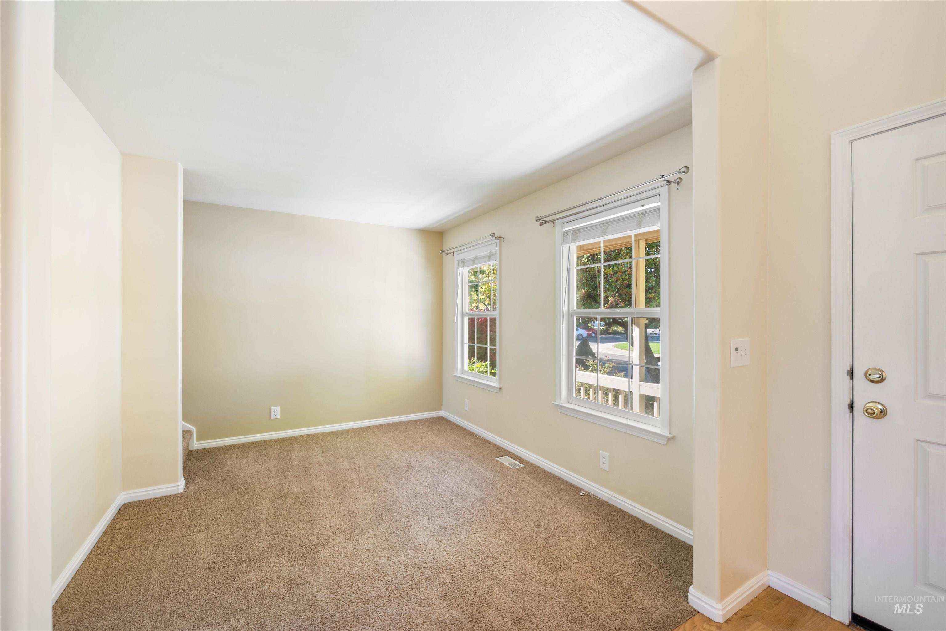 4394 S Silverwood Place Property Photo 7