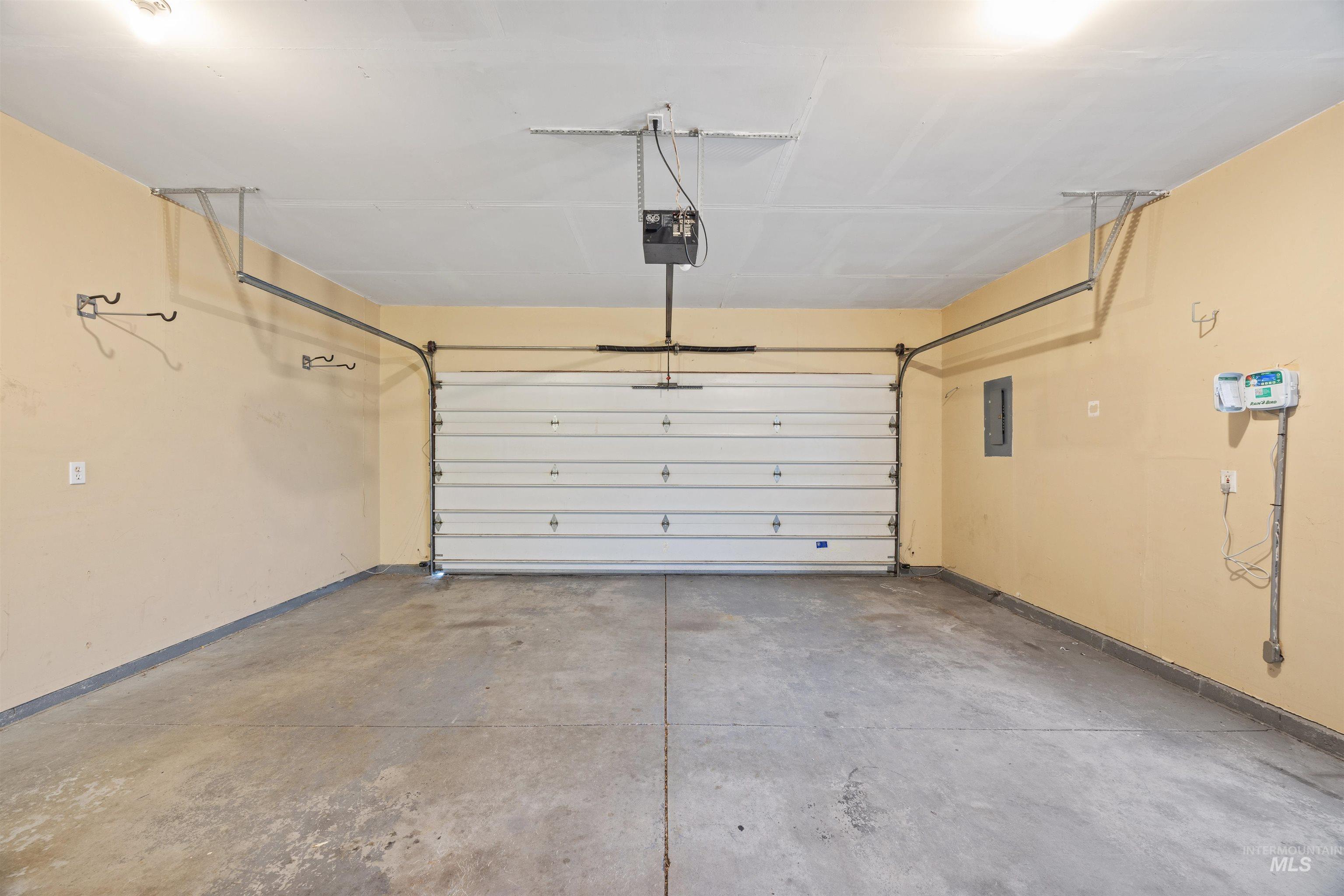 4394 S Silverwood Place Property Photo 43