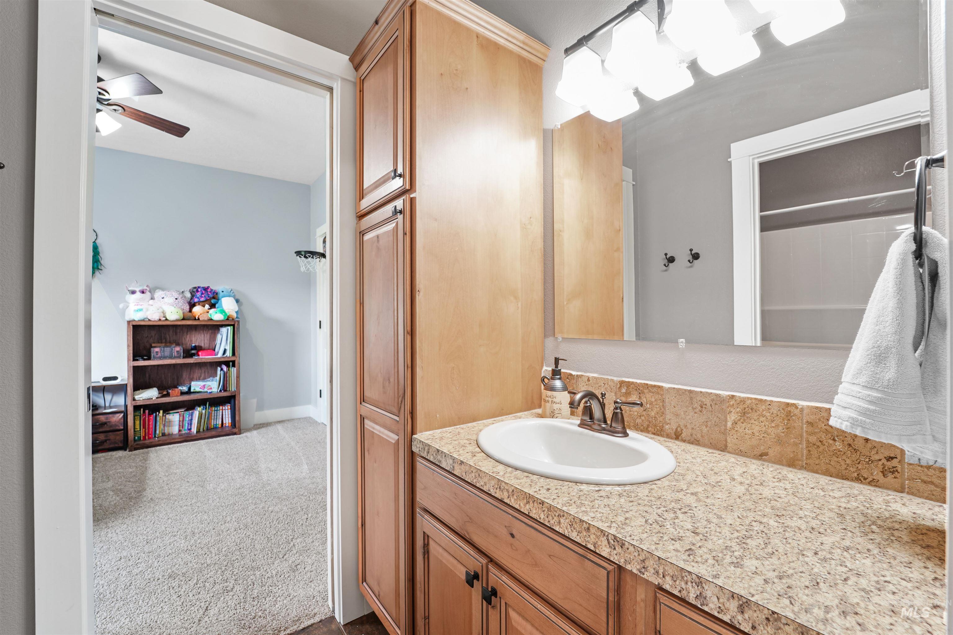 7065 Mustang Lane Property Photo 19