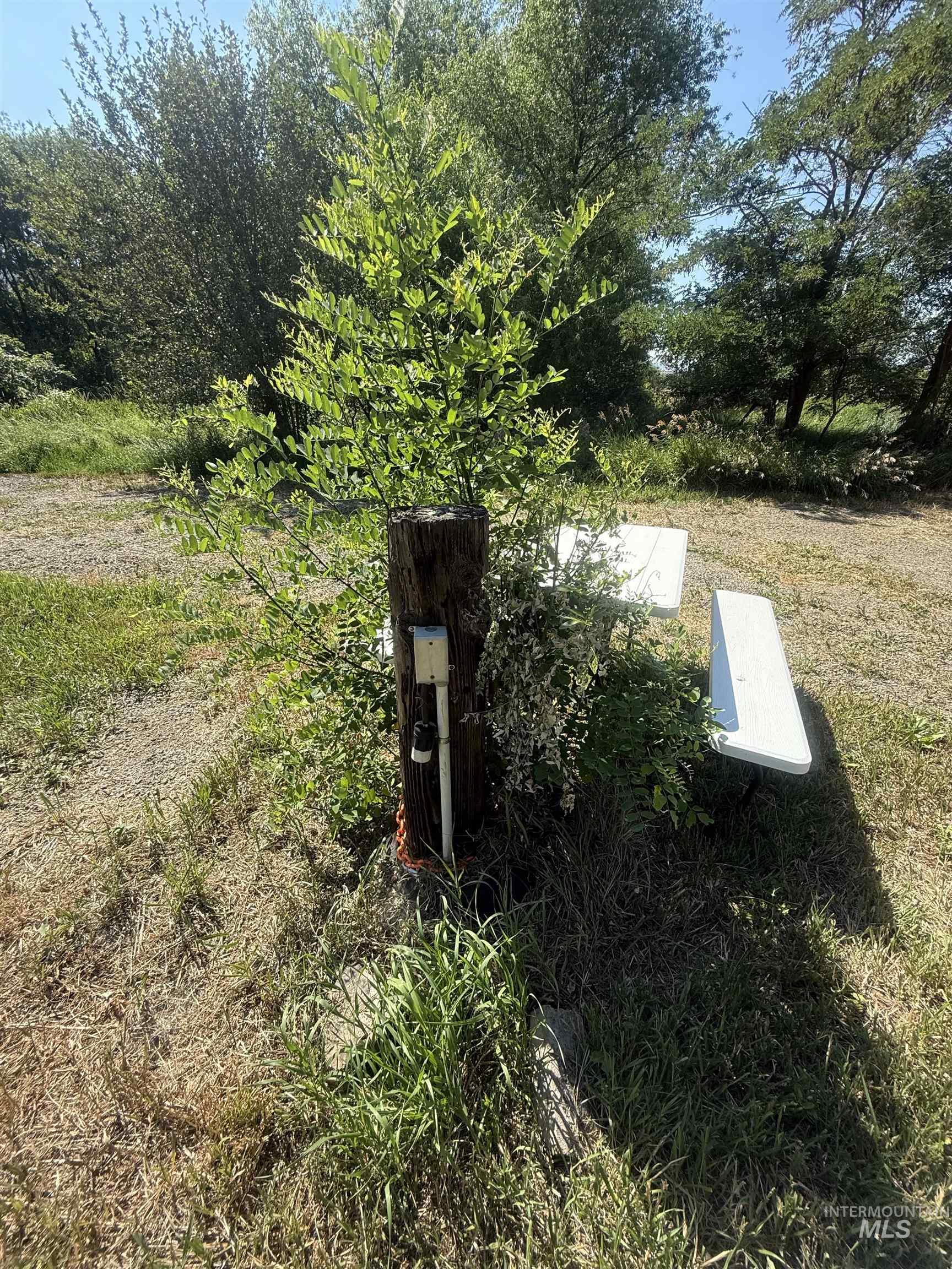 2925 S Hwy 71 Property Photo 9
