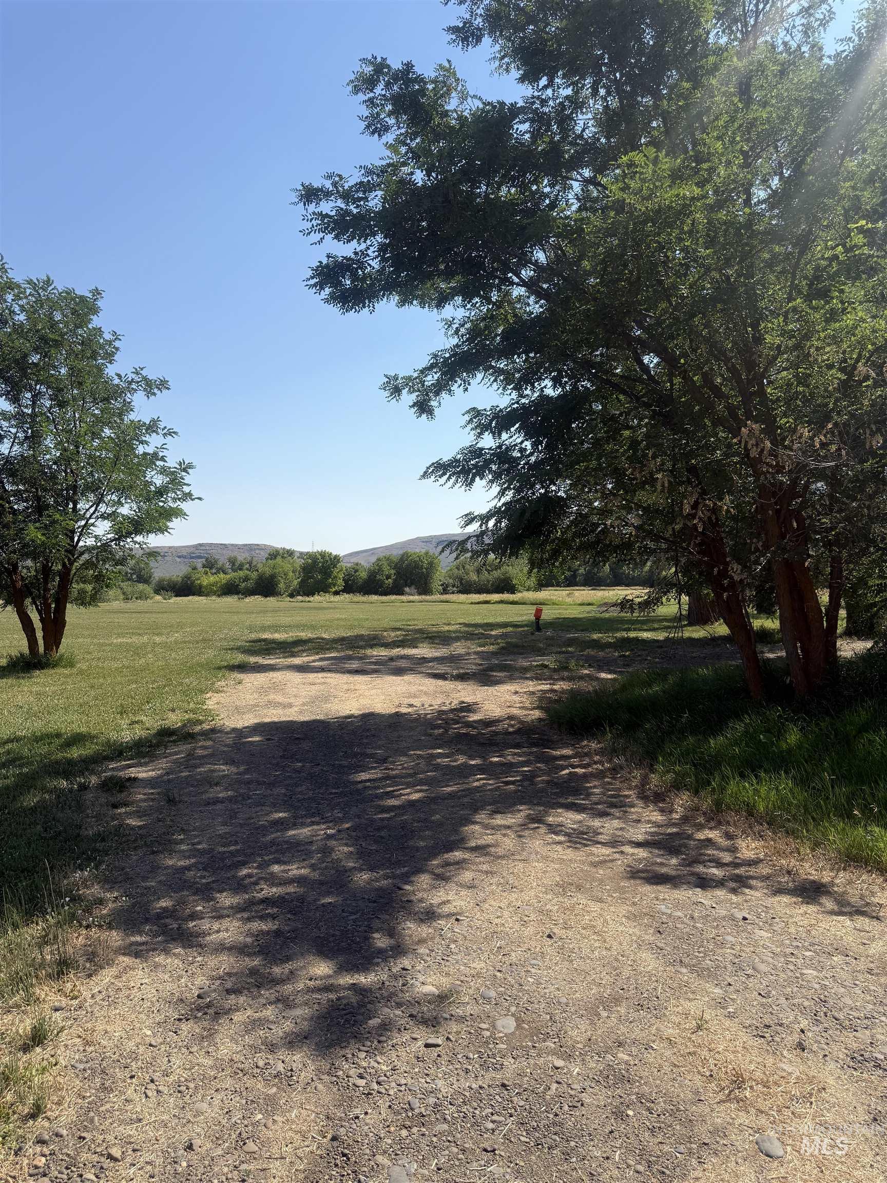 2925 S Hwy 71 Property Photo 17