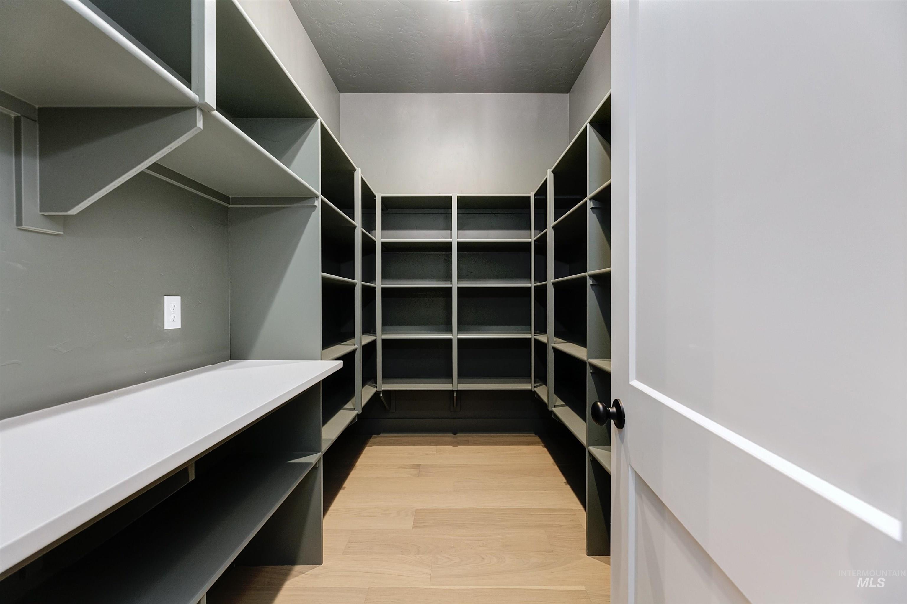 7665 W Diamond Lake Dr Property Photo 15