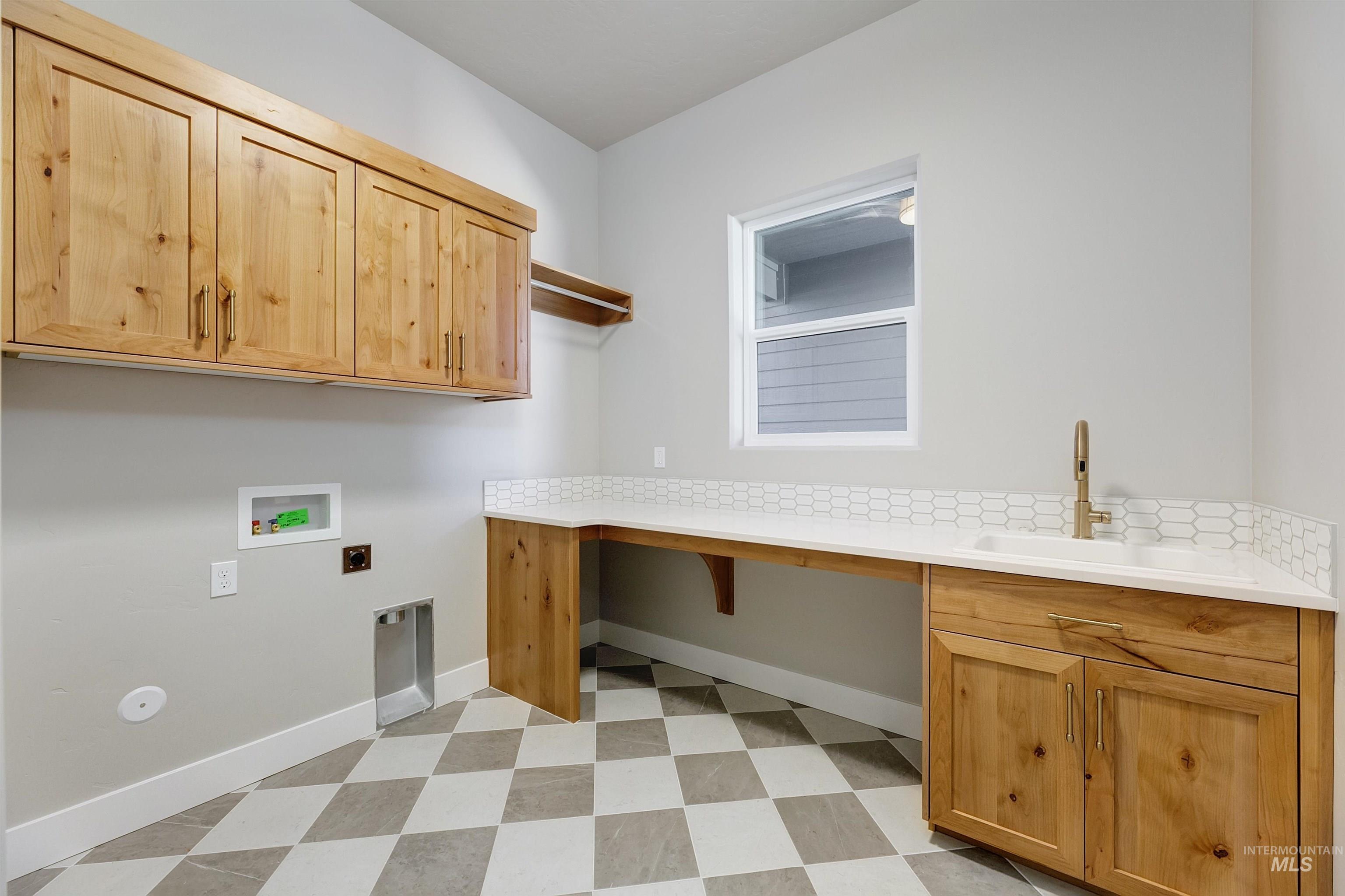 7665 W Diamond Lake Dr Property Photo 19