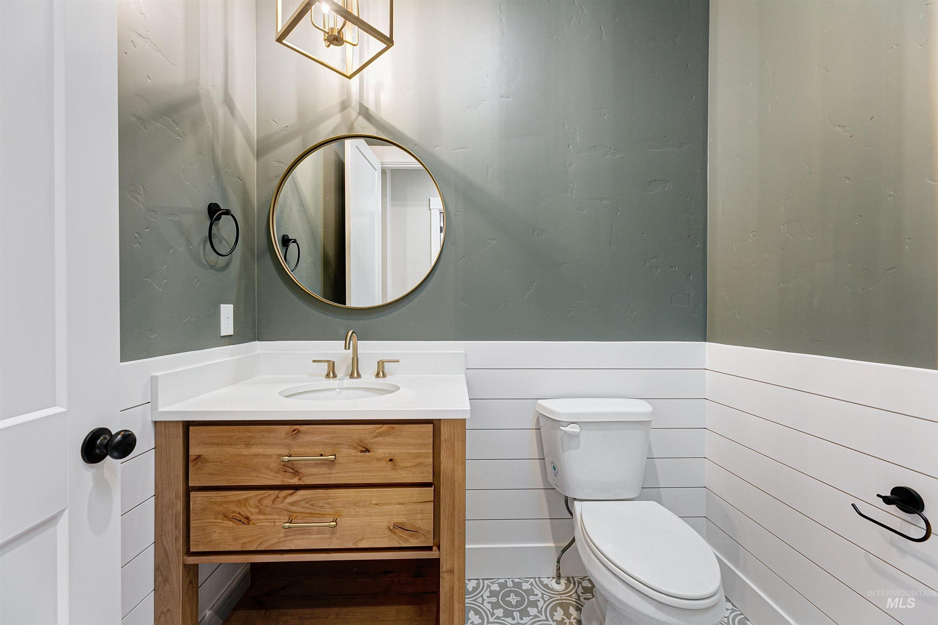 7665 W Diamond Lake Dr Property Photo 21