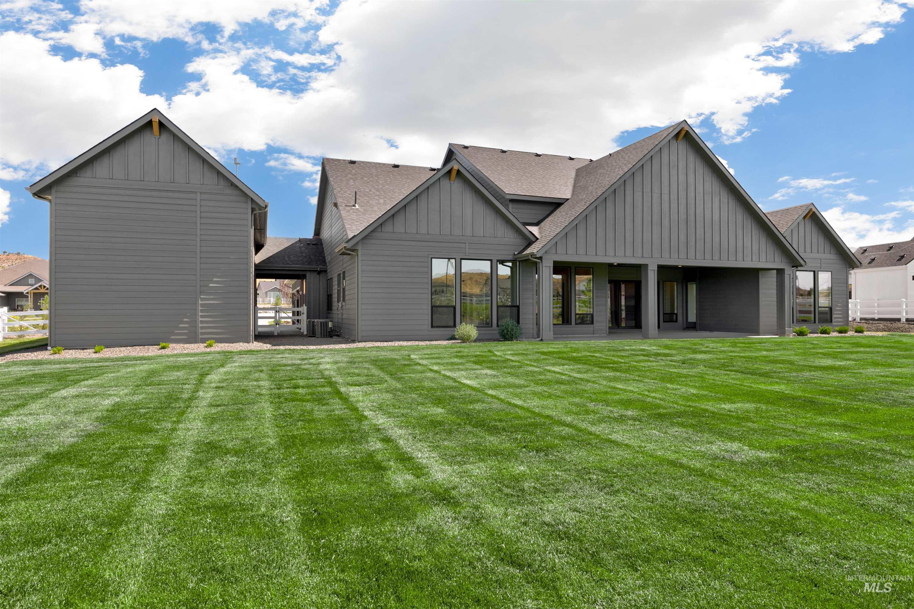 7665 W Diamond Lake Dr Property Photo 41