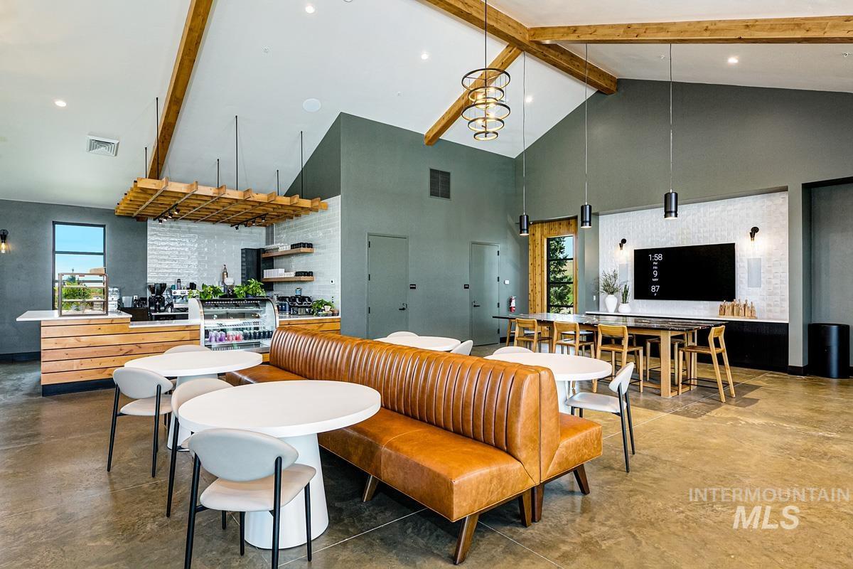 7665 W Diamond Lake Dr Property Photo 46