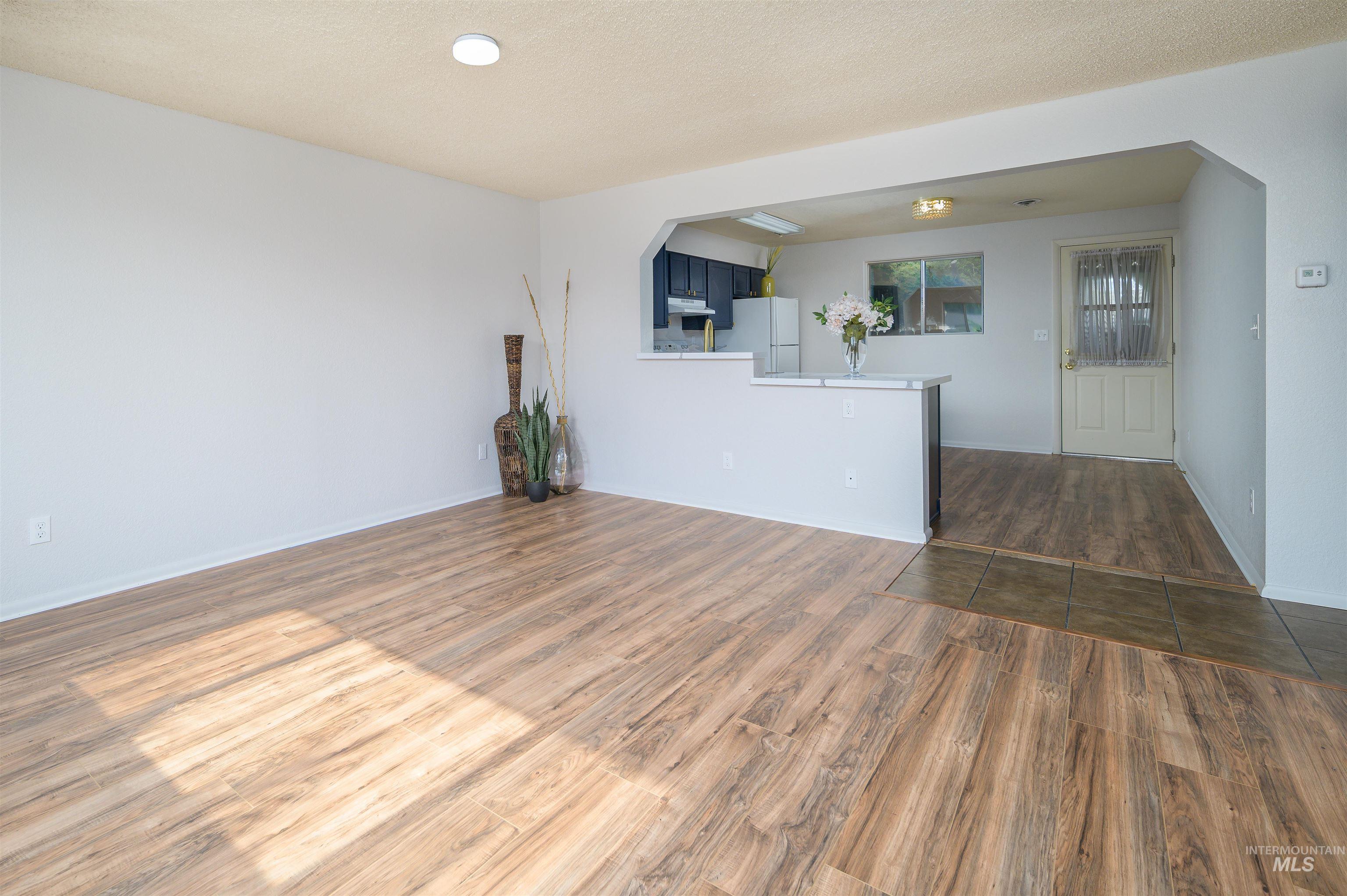 1715 Willow St Property Photo 12