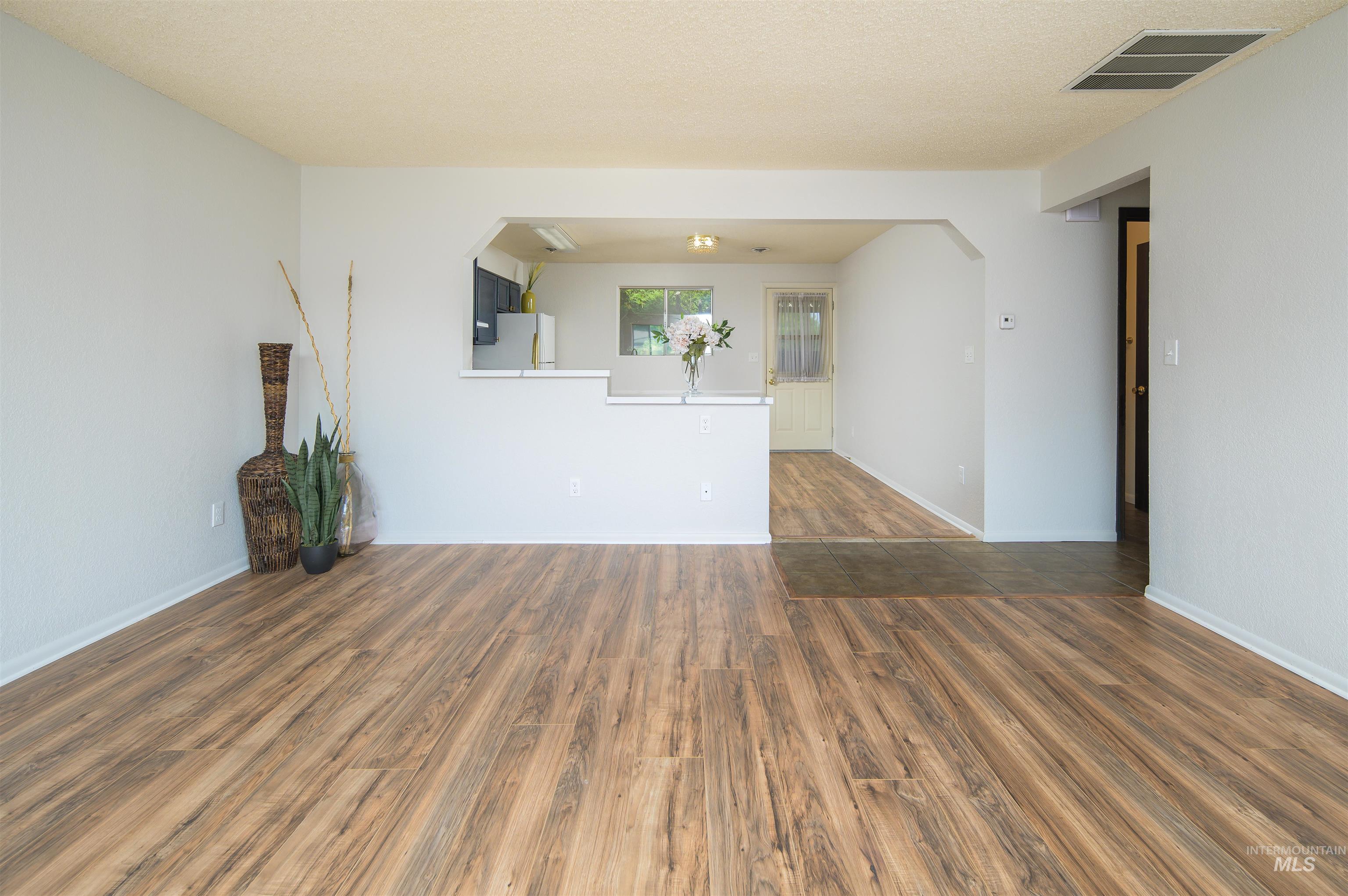 1715 Willow St Property Photo 13