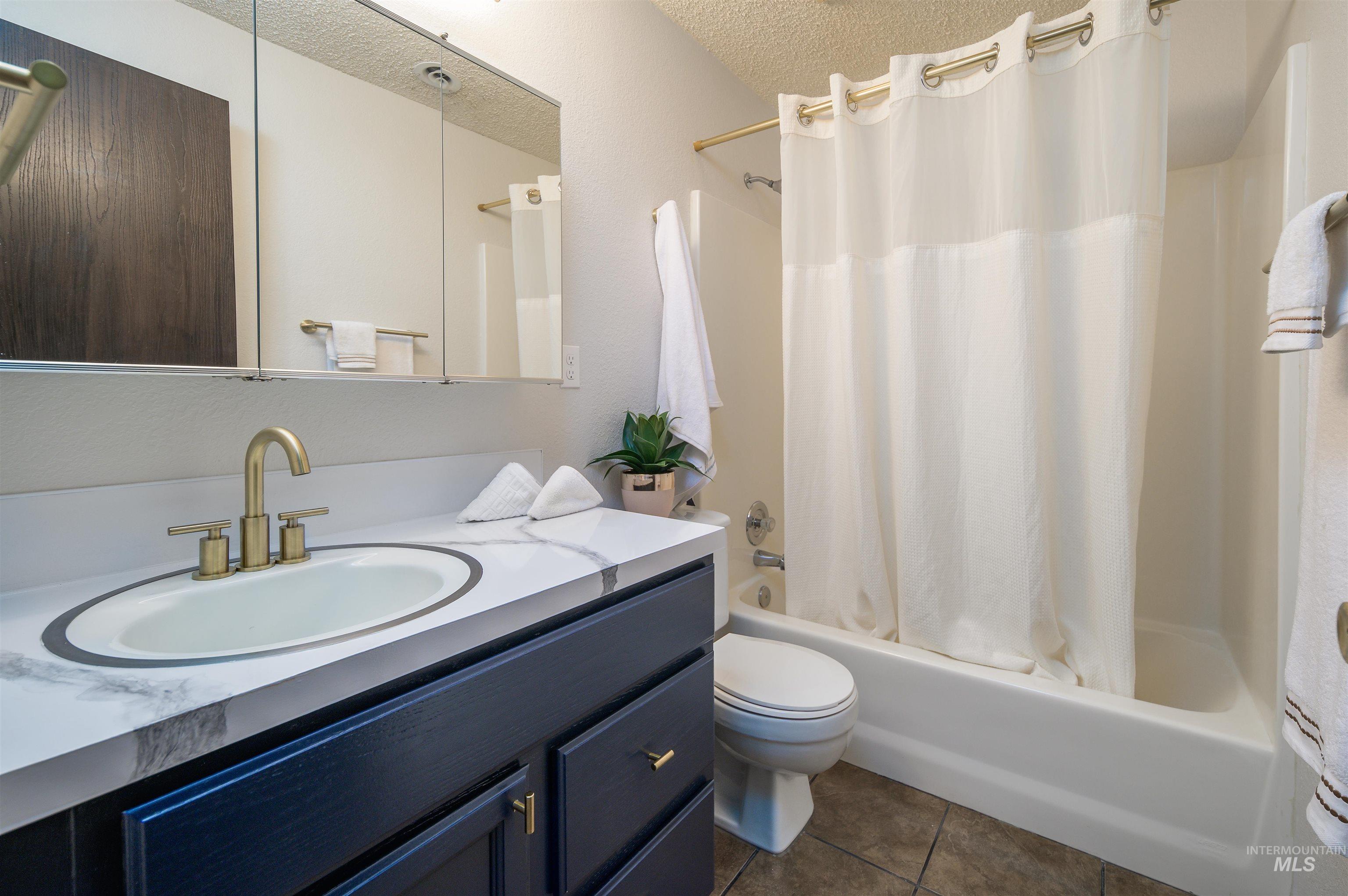 1715 Willow St Property Photo 14