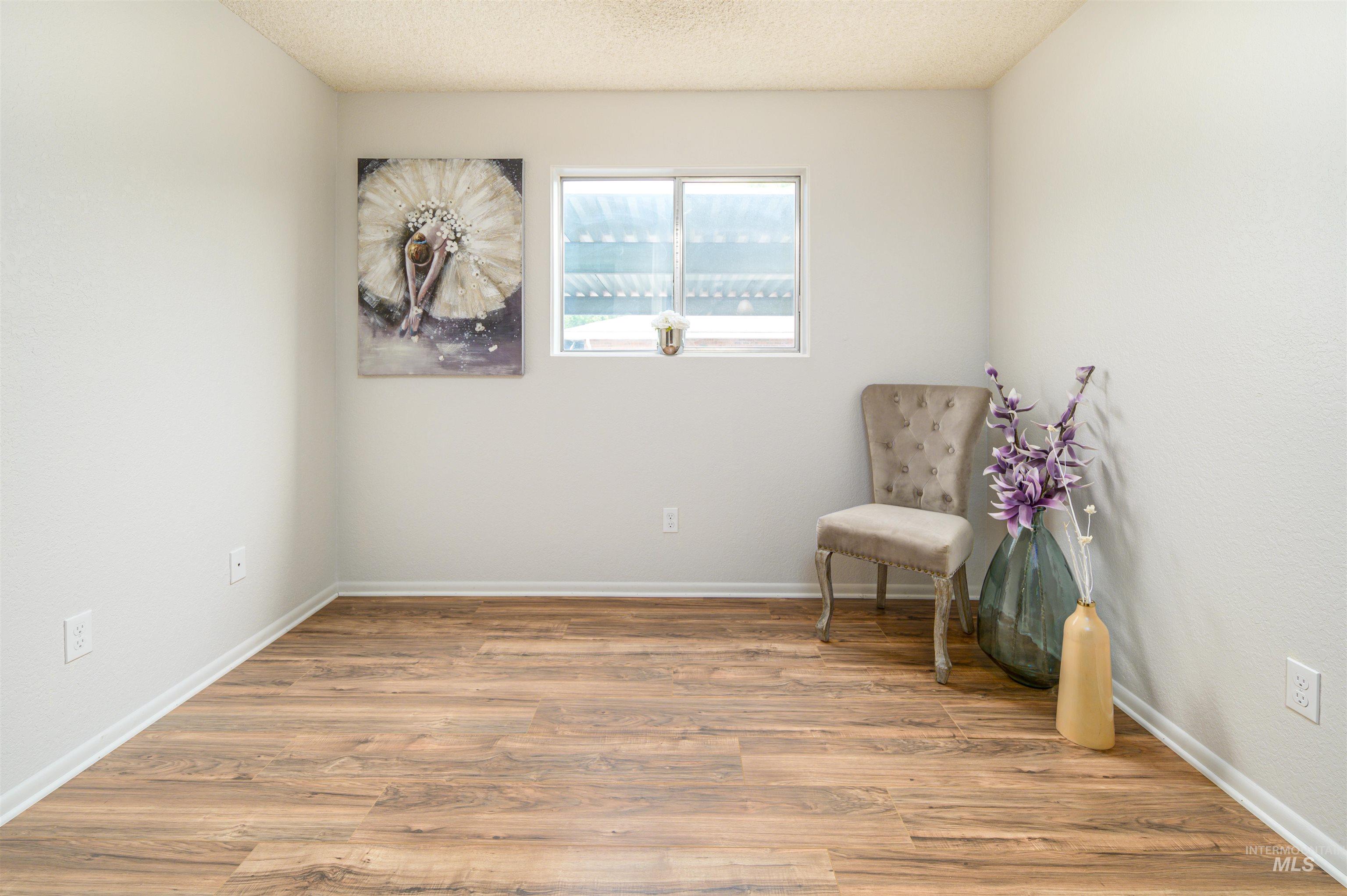 1715 Willow St Property Photo 16