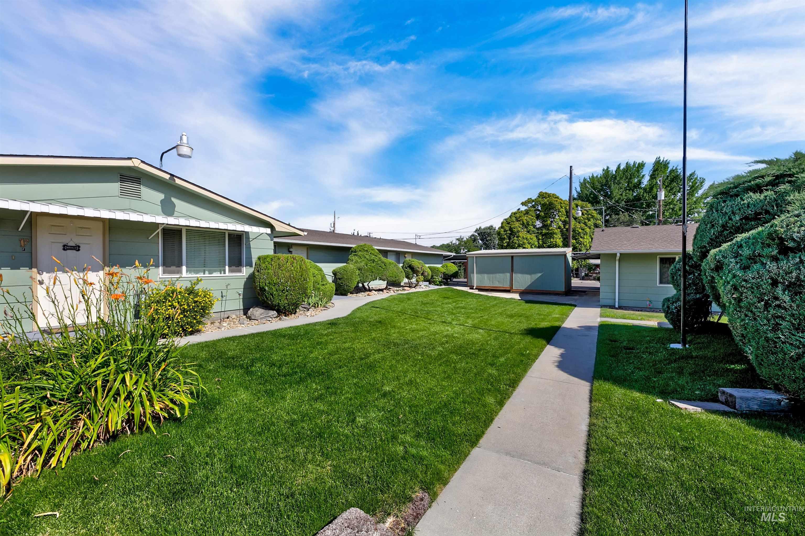 1715 Willow St Property Photo 29