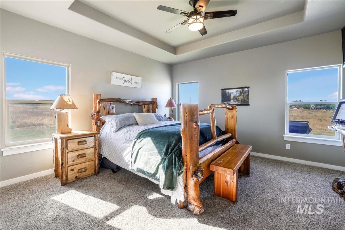 628 Pioneer Mountain Loop Property Photo 21