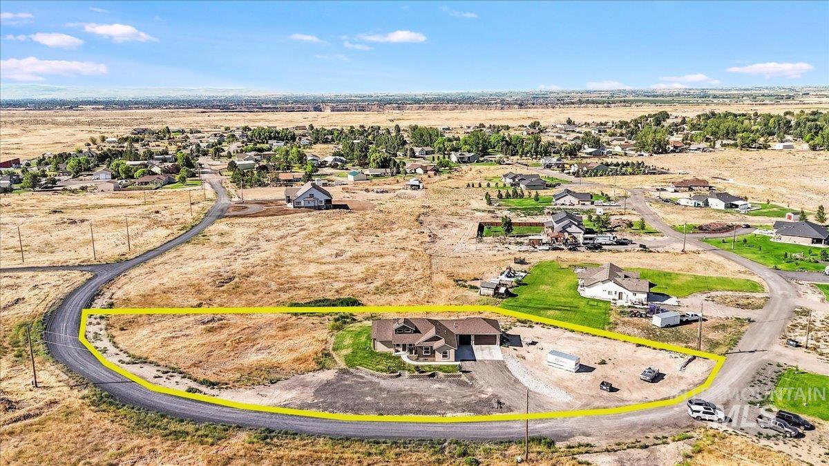 628 Pioneer Mountain Loop Property Photo 48