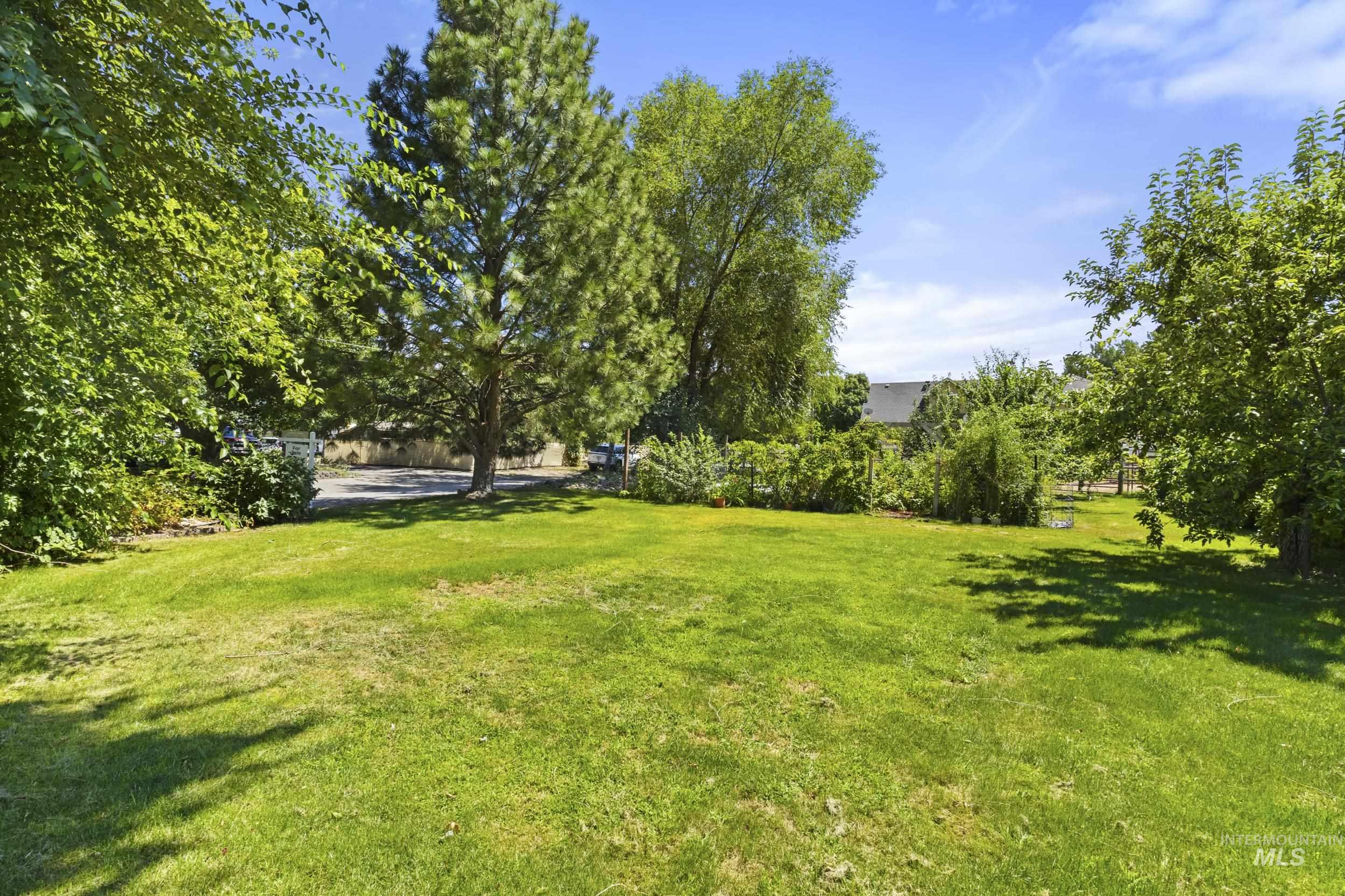 1251 58th Street Property Photo 8