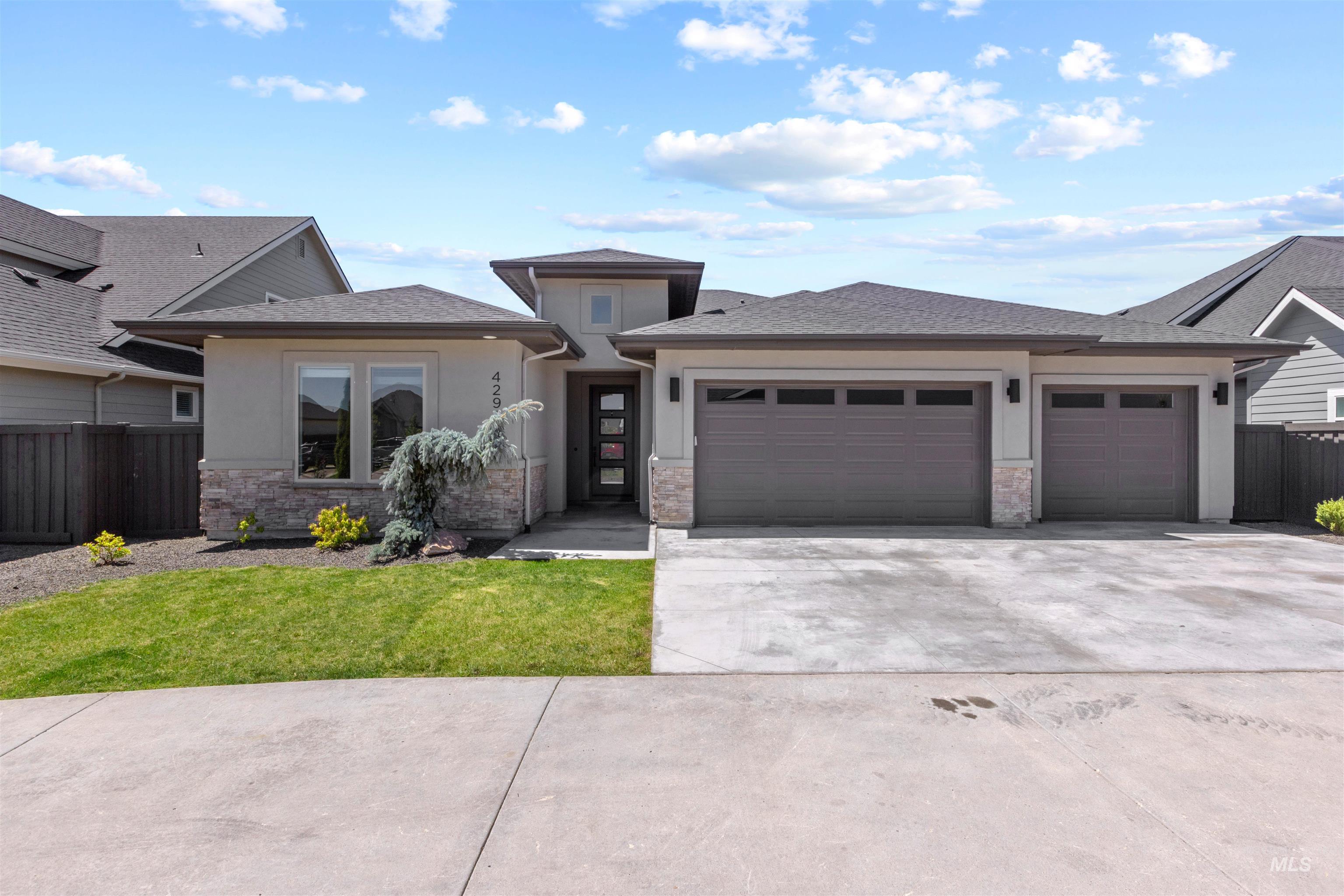 4291 N Brody Way Property Photo 1