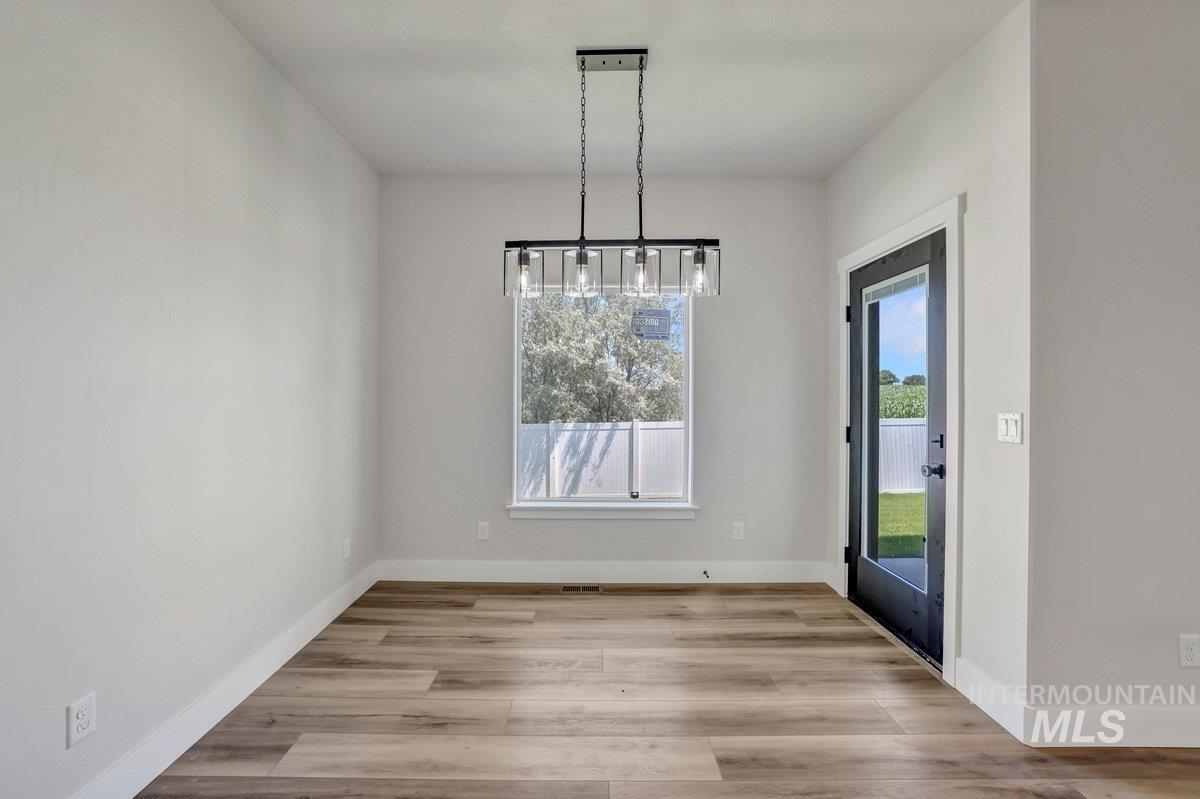 951 Gregory Way Property Photo 10