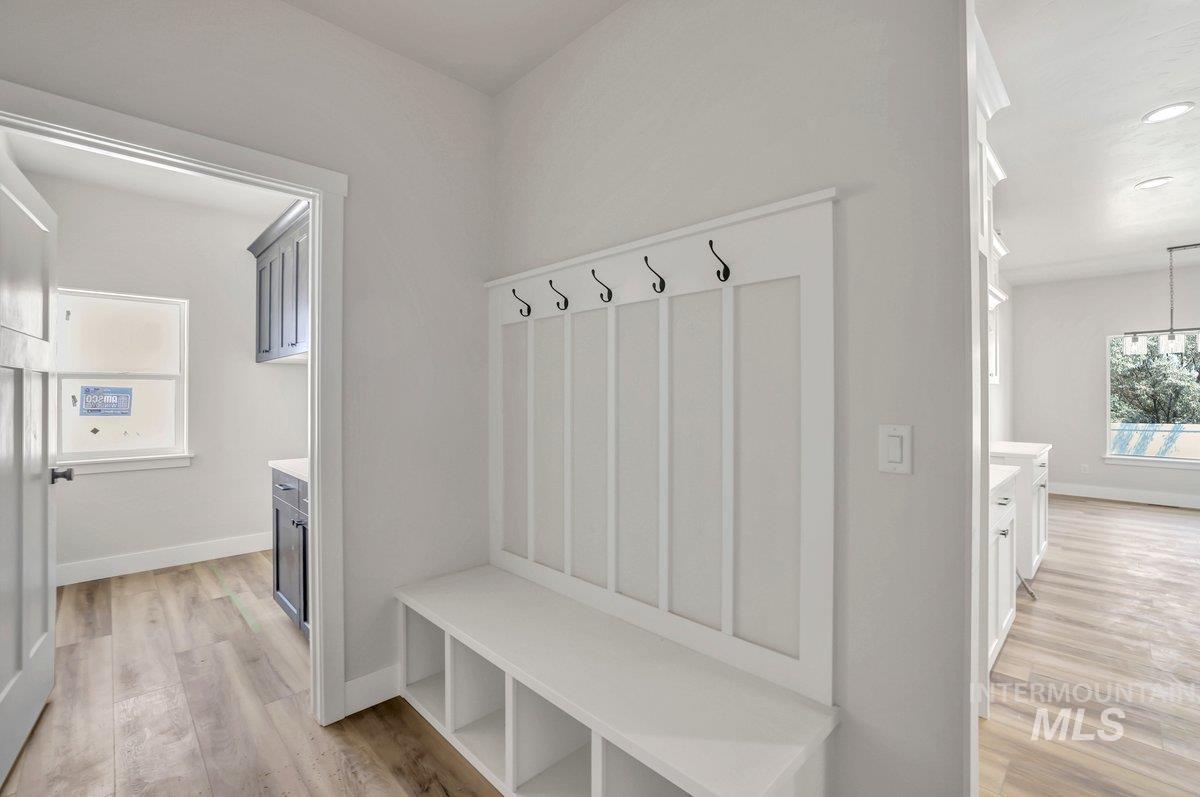 951 Gregory Way Property Photo 19