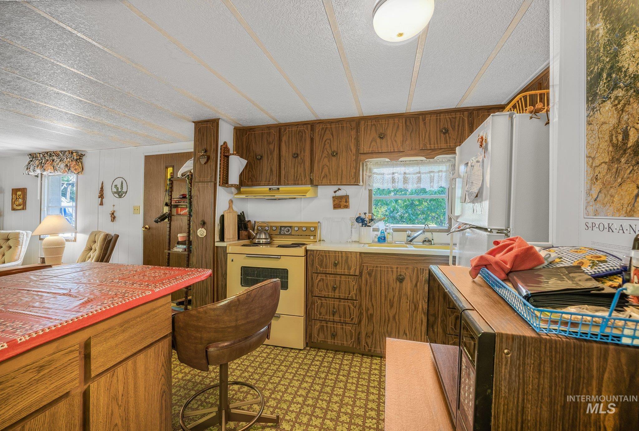 23379 High Dr Property Photo 14