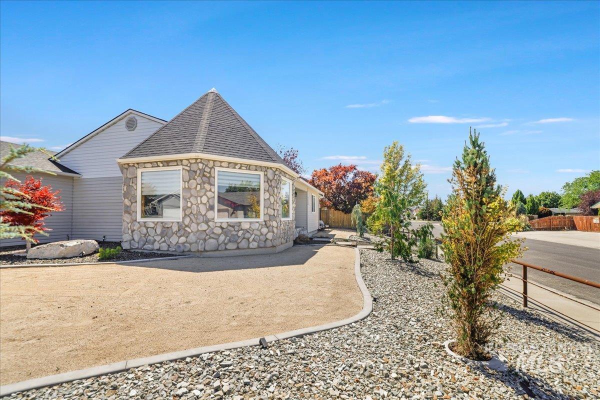 2630 Paintbrush Drive Property Photo 4