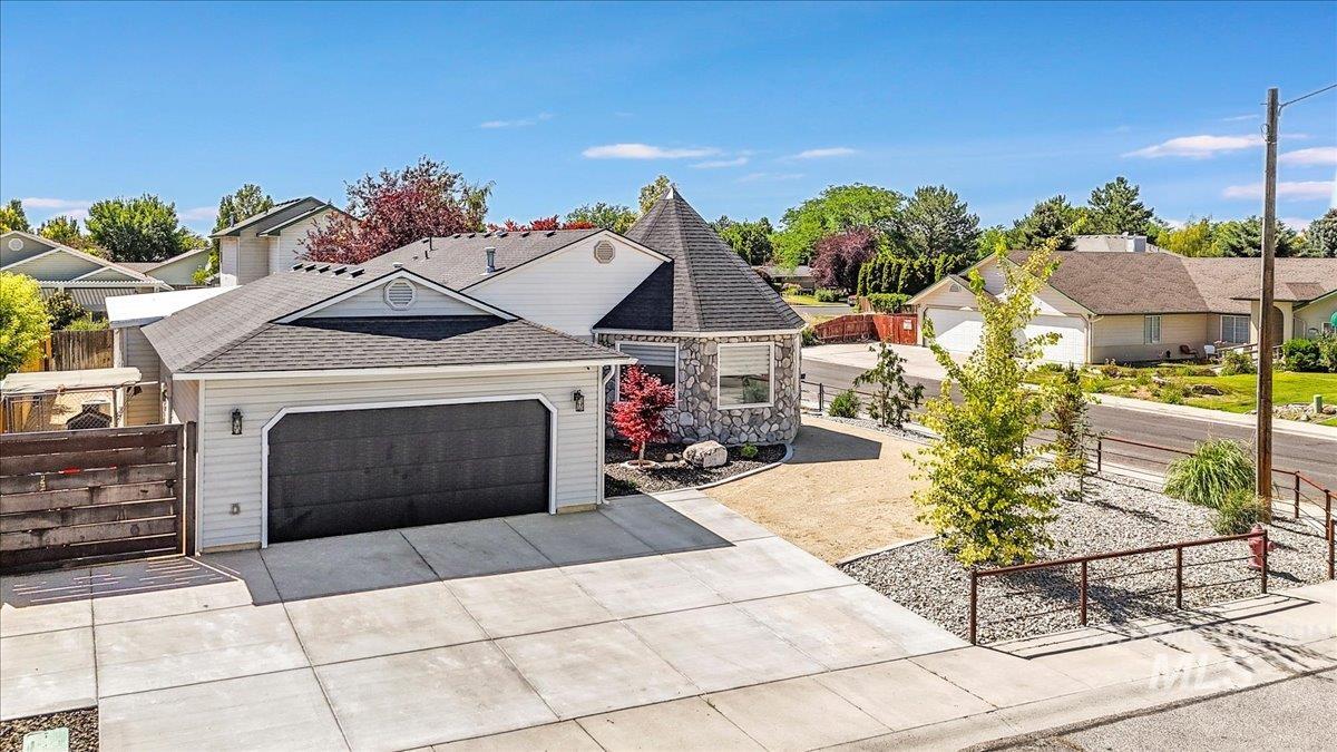 2630 Paintbrush Drive Property Photo 5