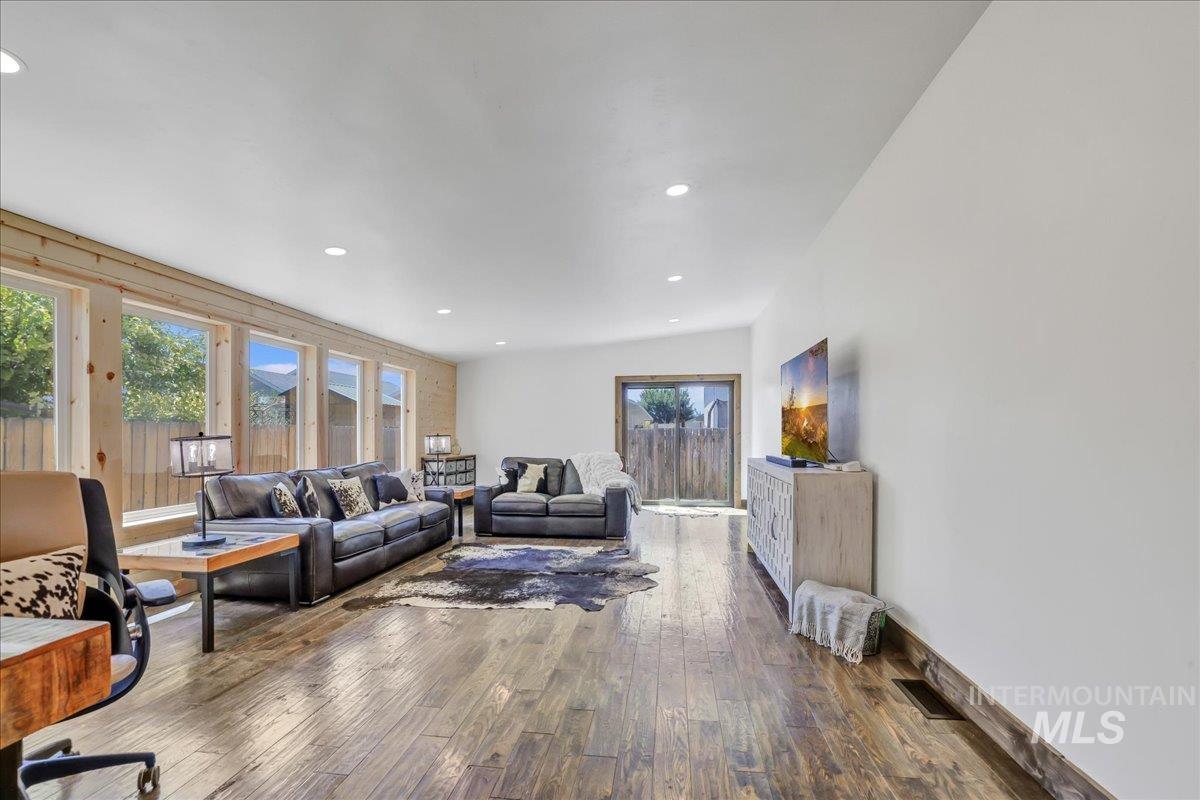 2630 Paintbrush Drive Property Photo 28