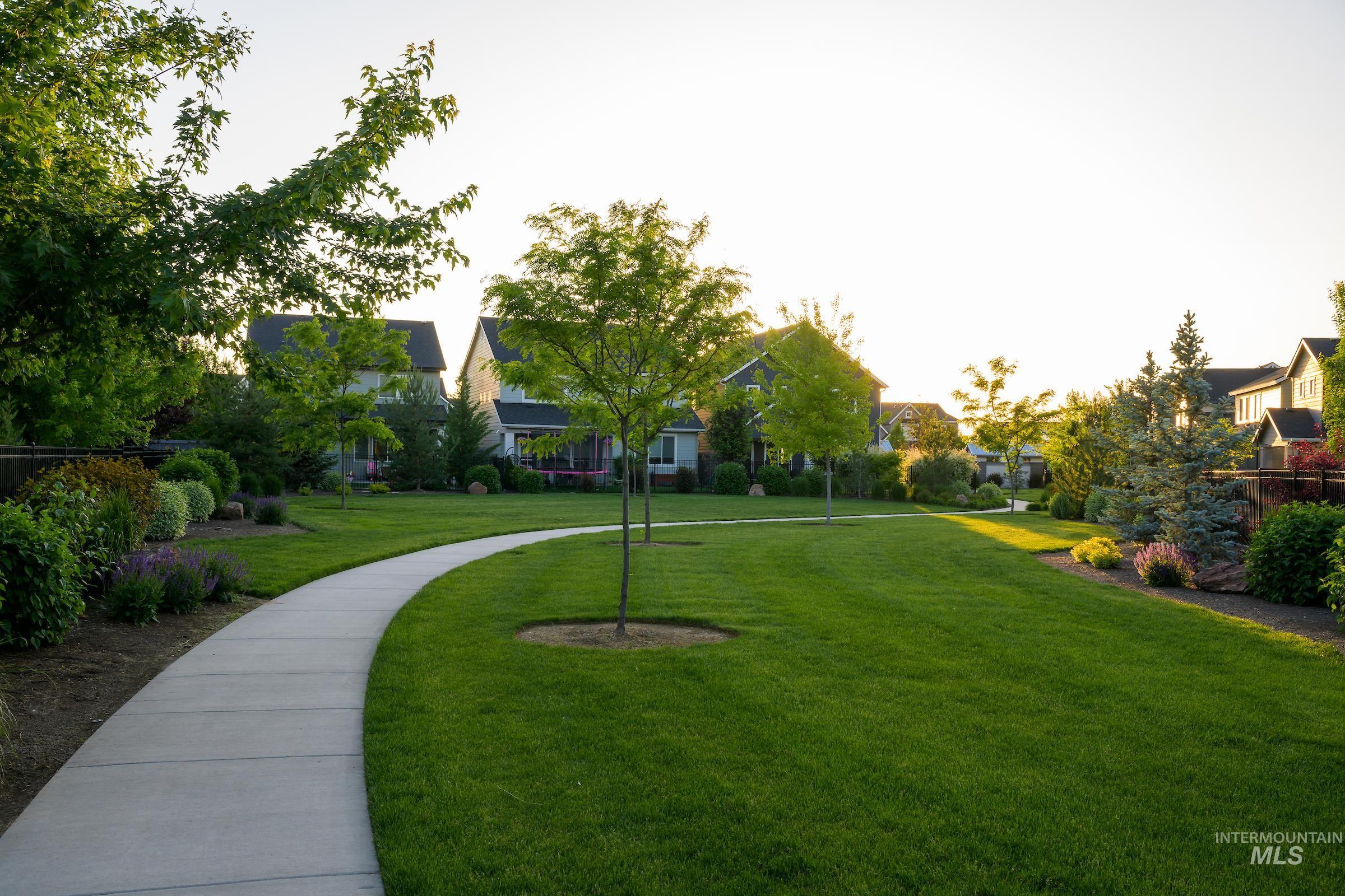 10228 Davies Street Property Photo 7