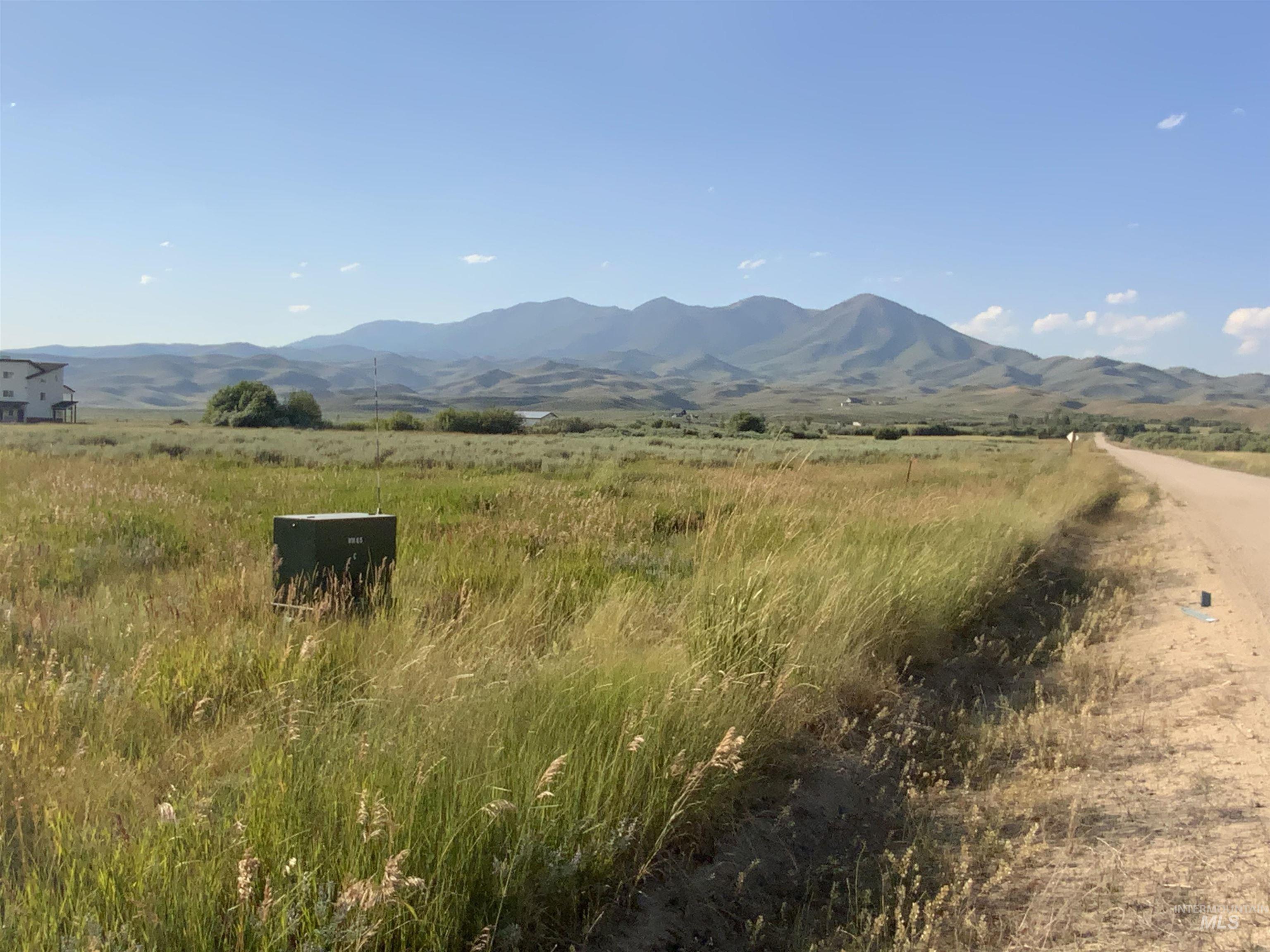 431n 470w 3 Mile Road Property Photo 3