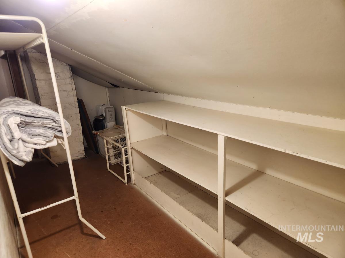 307 N 4th Street Property Photo 17