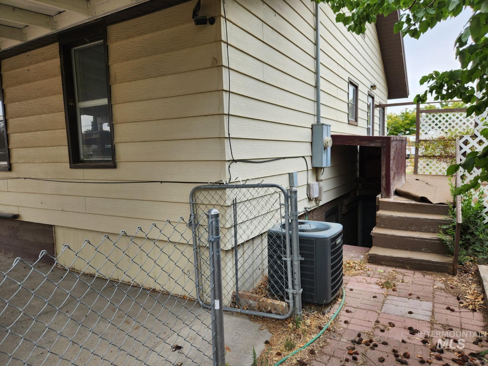 307 N 4th Street Property Photo 23