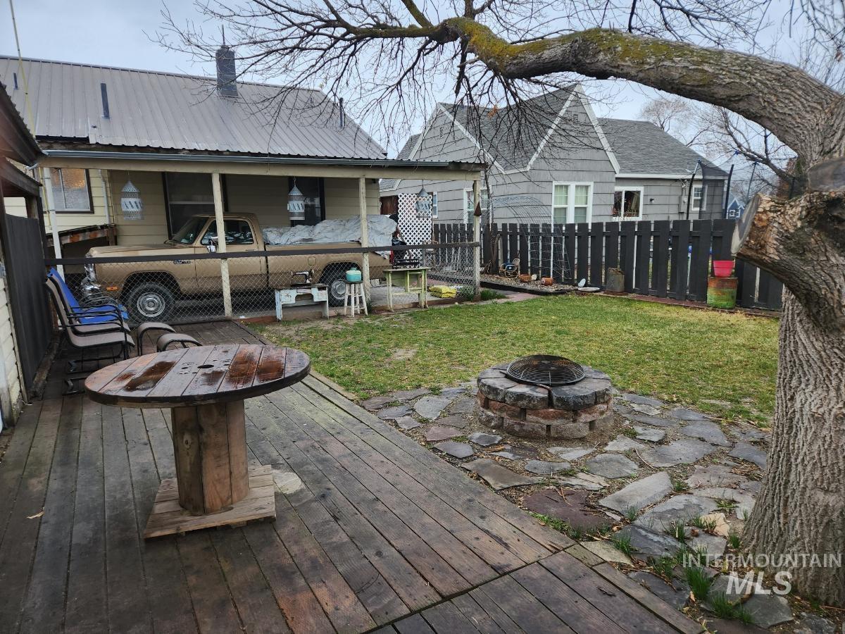 307 N 4th Street Property Photo 26