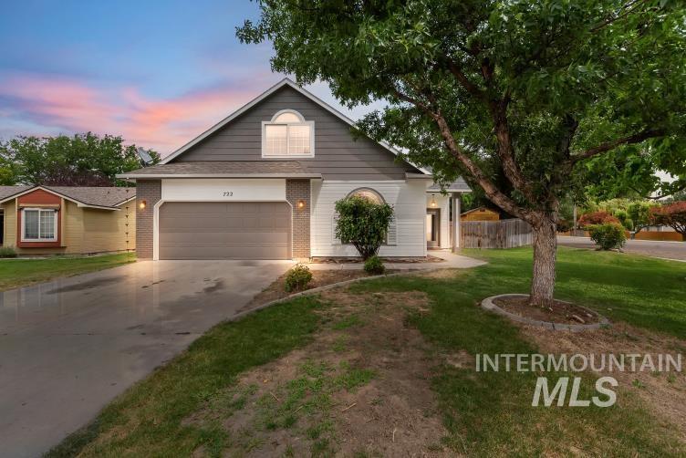 722 S Bonneville Dr Property Photo 1