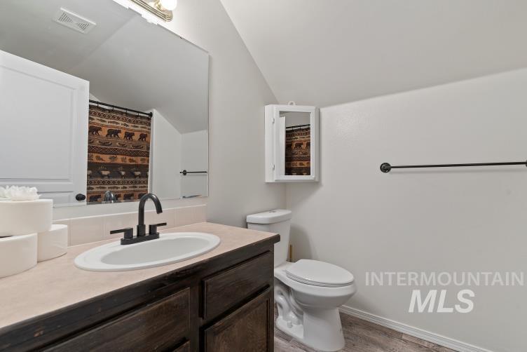 722 S Bonneville Dr Property Photo 27