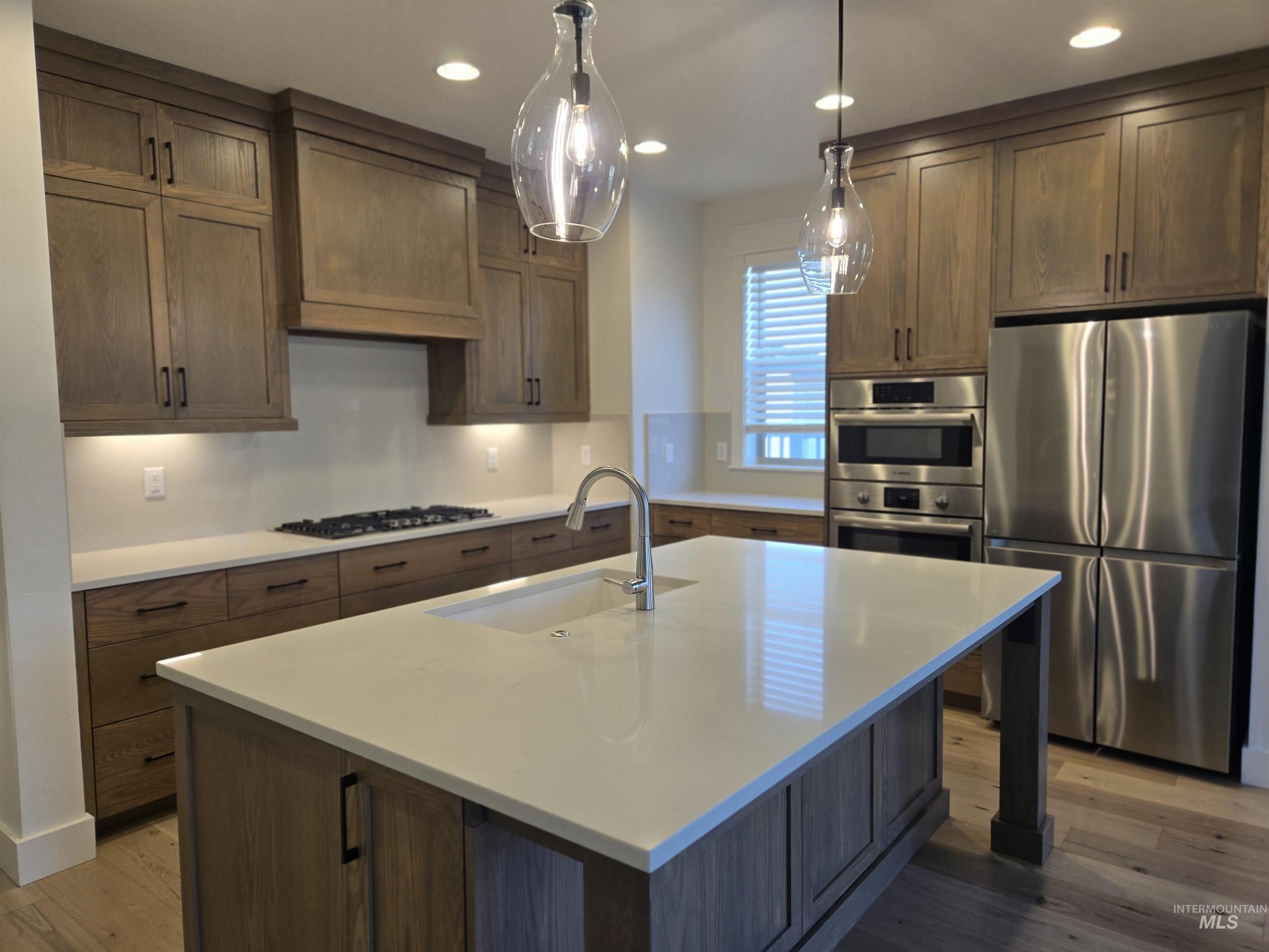 5079 N Brody Property Photo 5