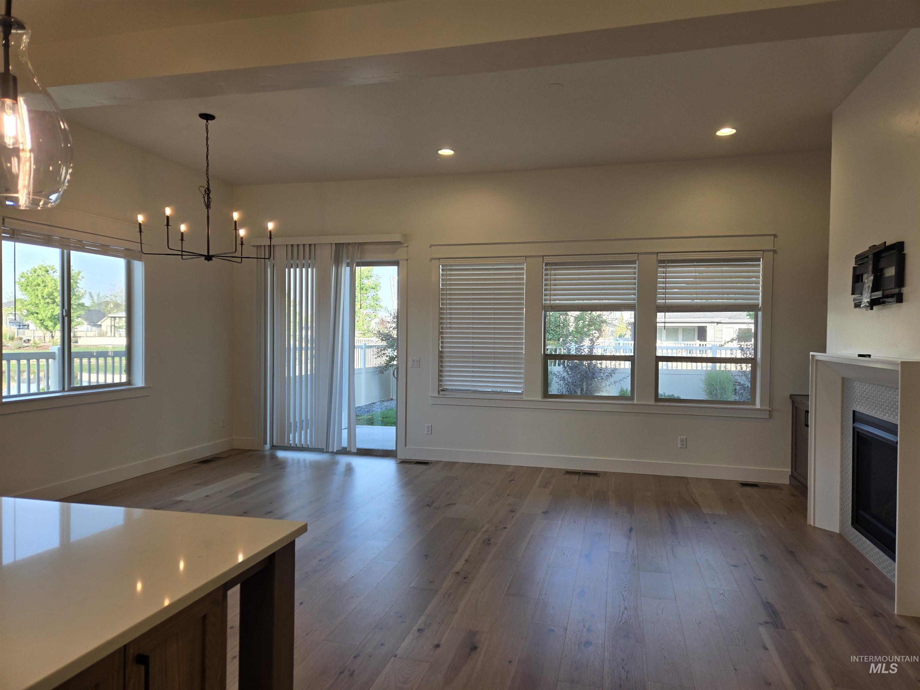 5079 N Brody Property Photo 9