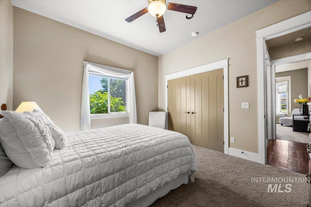 9790 W Golden Rain St. Property Photo 11