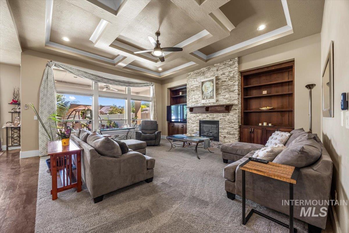 9790 W Golden Rain St. Property Photo 14