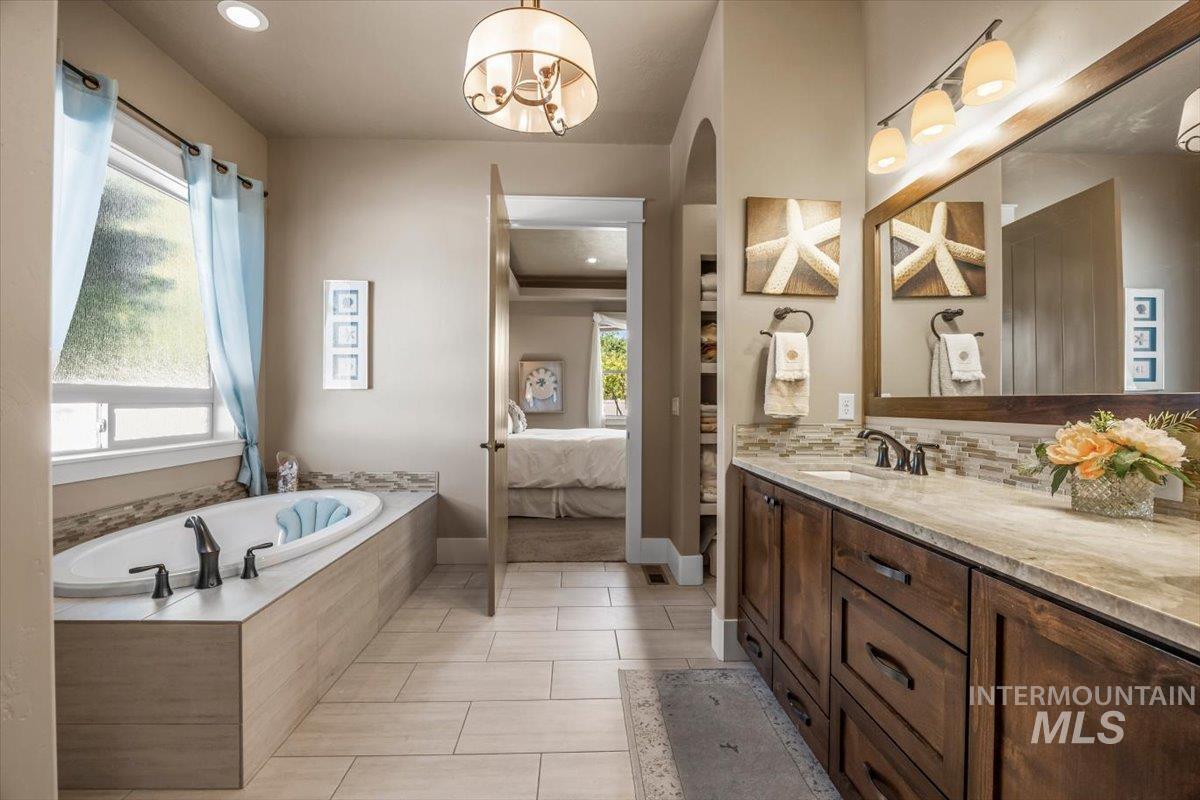 9790 W Golden Rain St. Property Photo 24