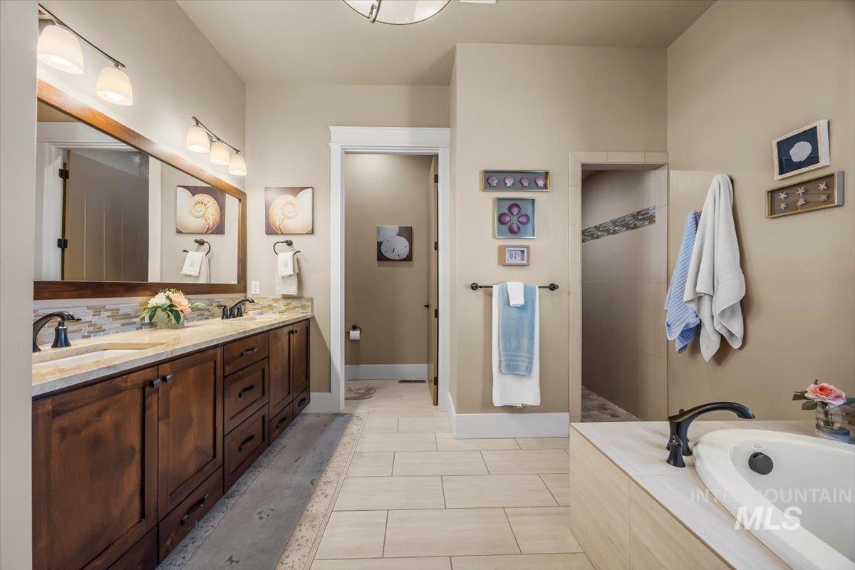 9790 W Golden Rain St. Property Photo 26