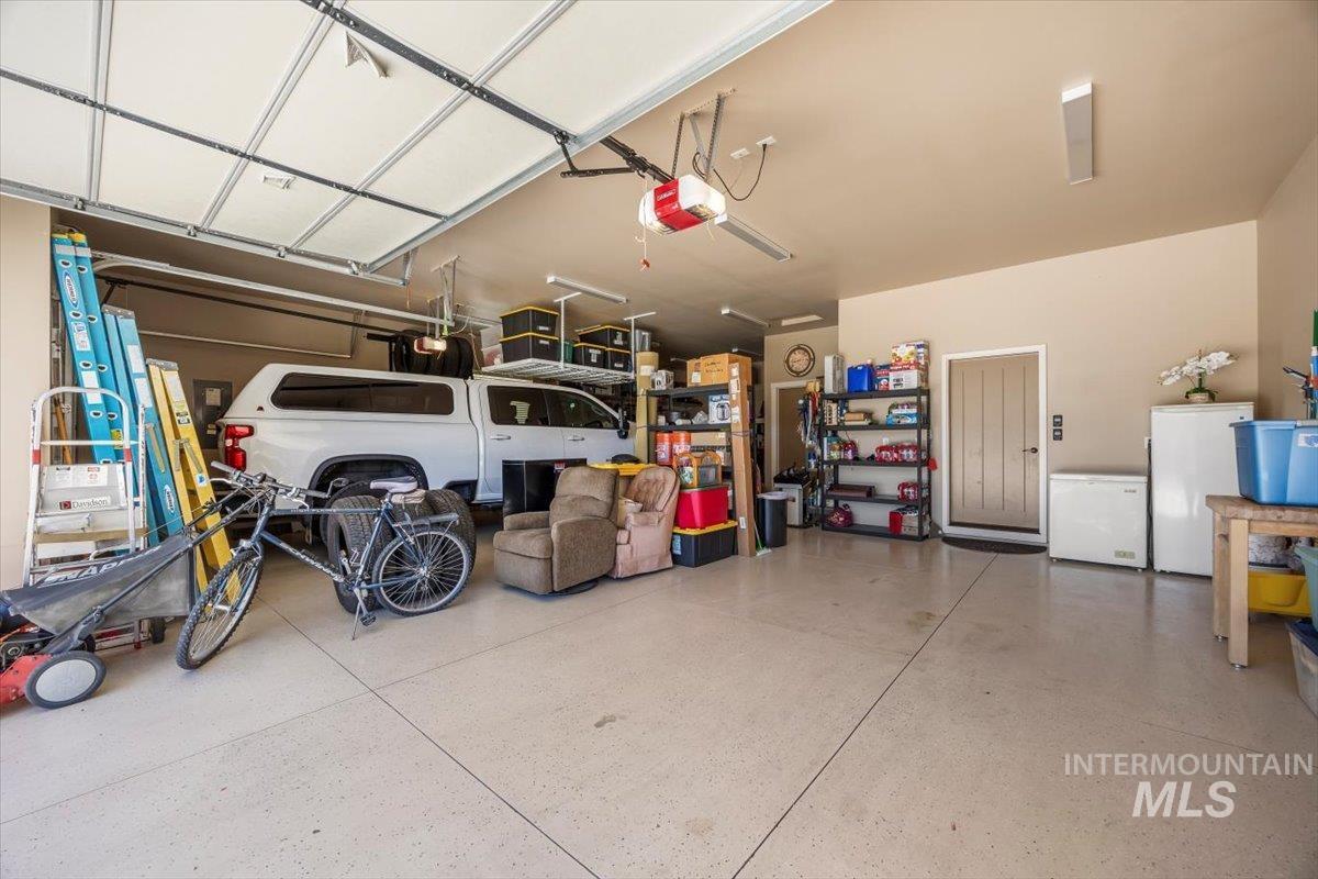 9790 W Golden Rain St. Property Photo 40