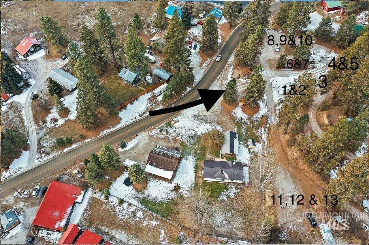 422 S Middlefork Rd. Property Photo 2