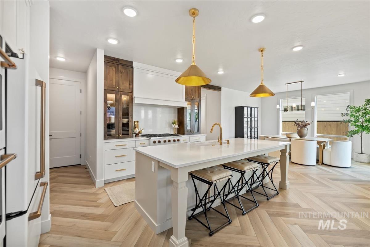 2373 N Buhrstone Pl Property Photo 3