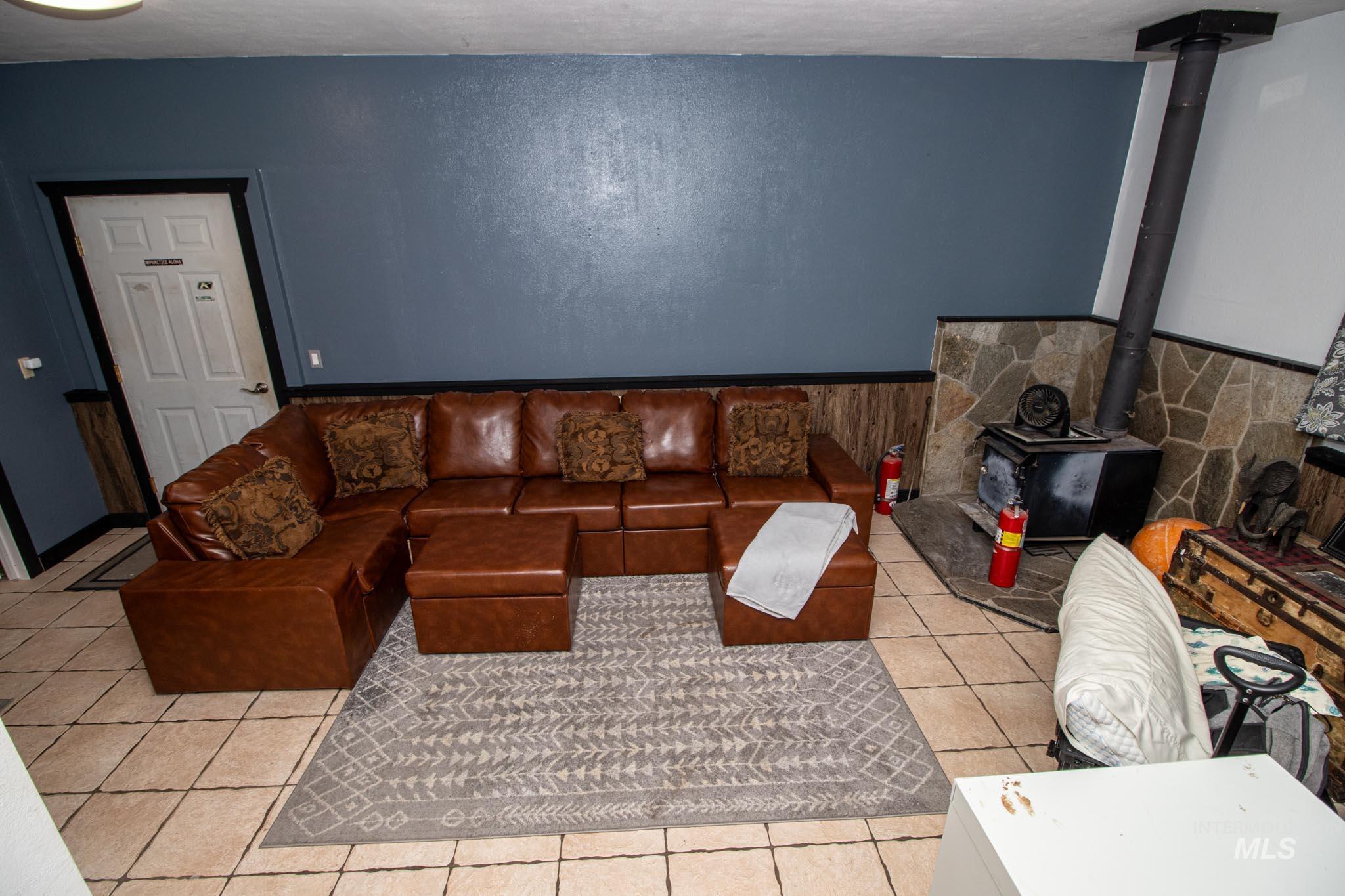 143 125th St Property Photo 19