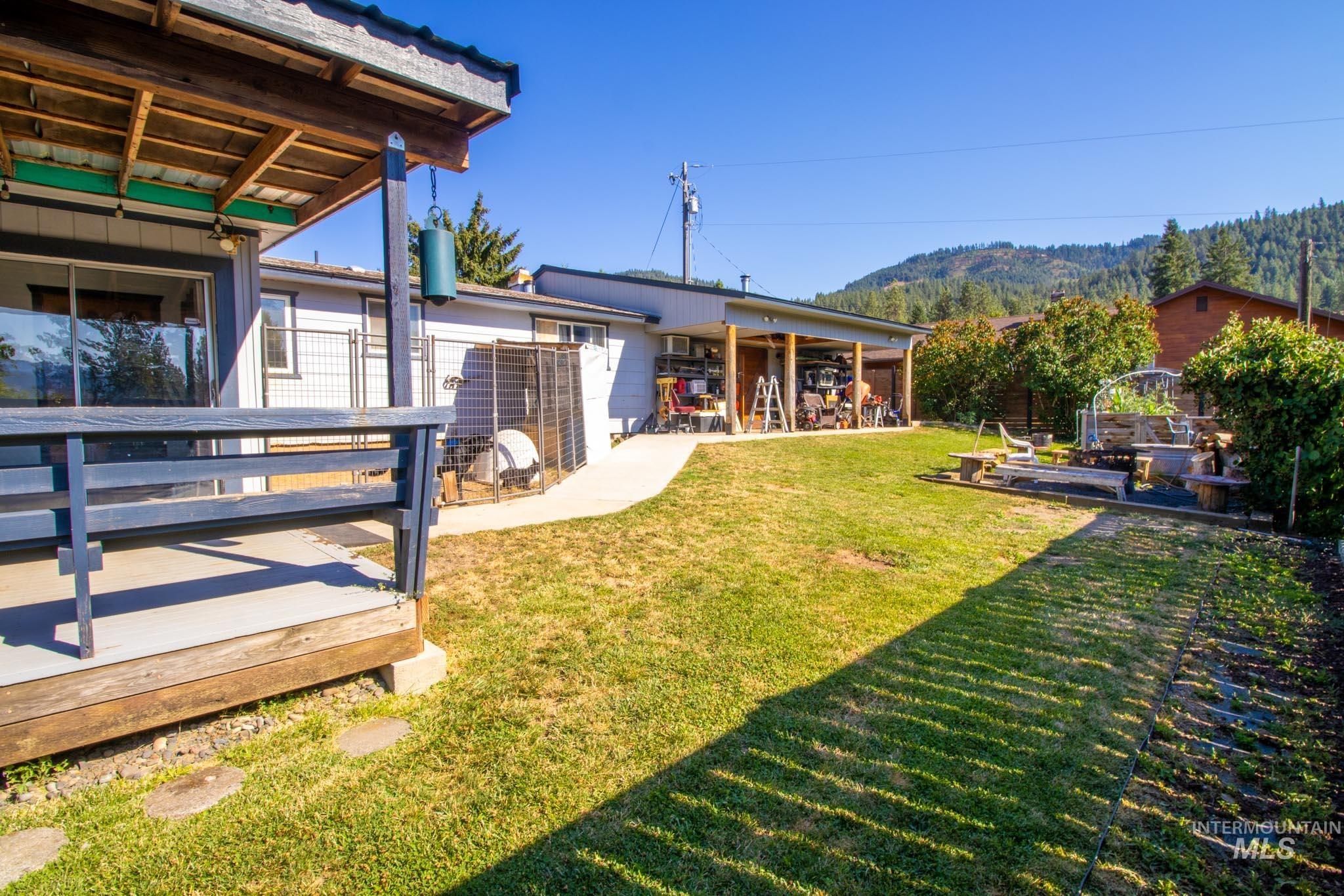 143 125th St Property Photo 31